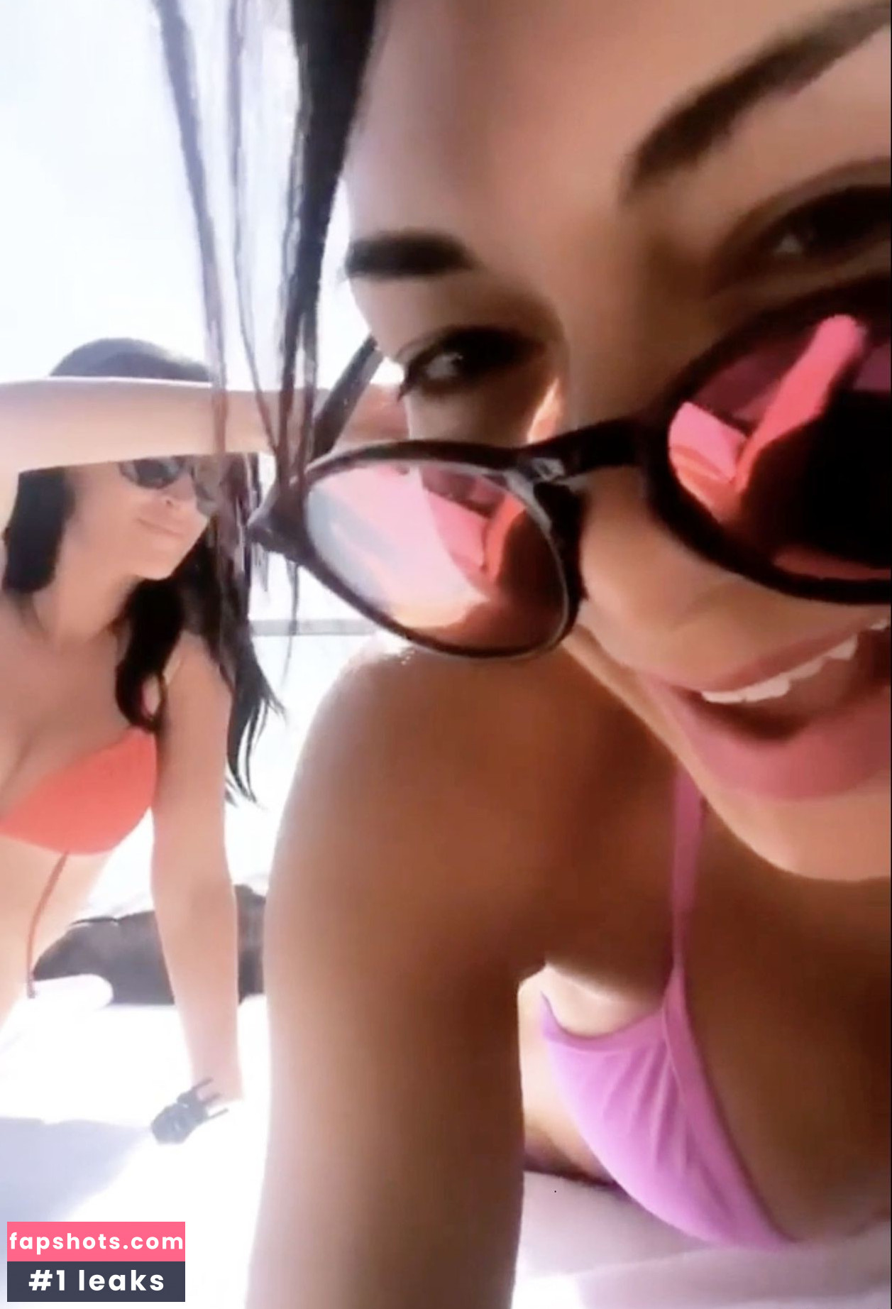 Nicole Scherzinger gallery photo #902