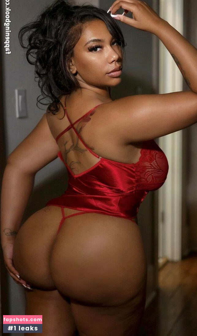 Nicole Sky gallery photo #8