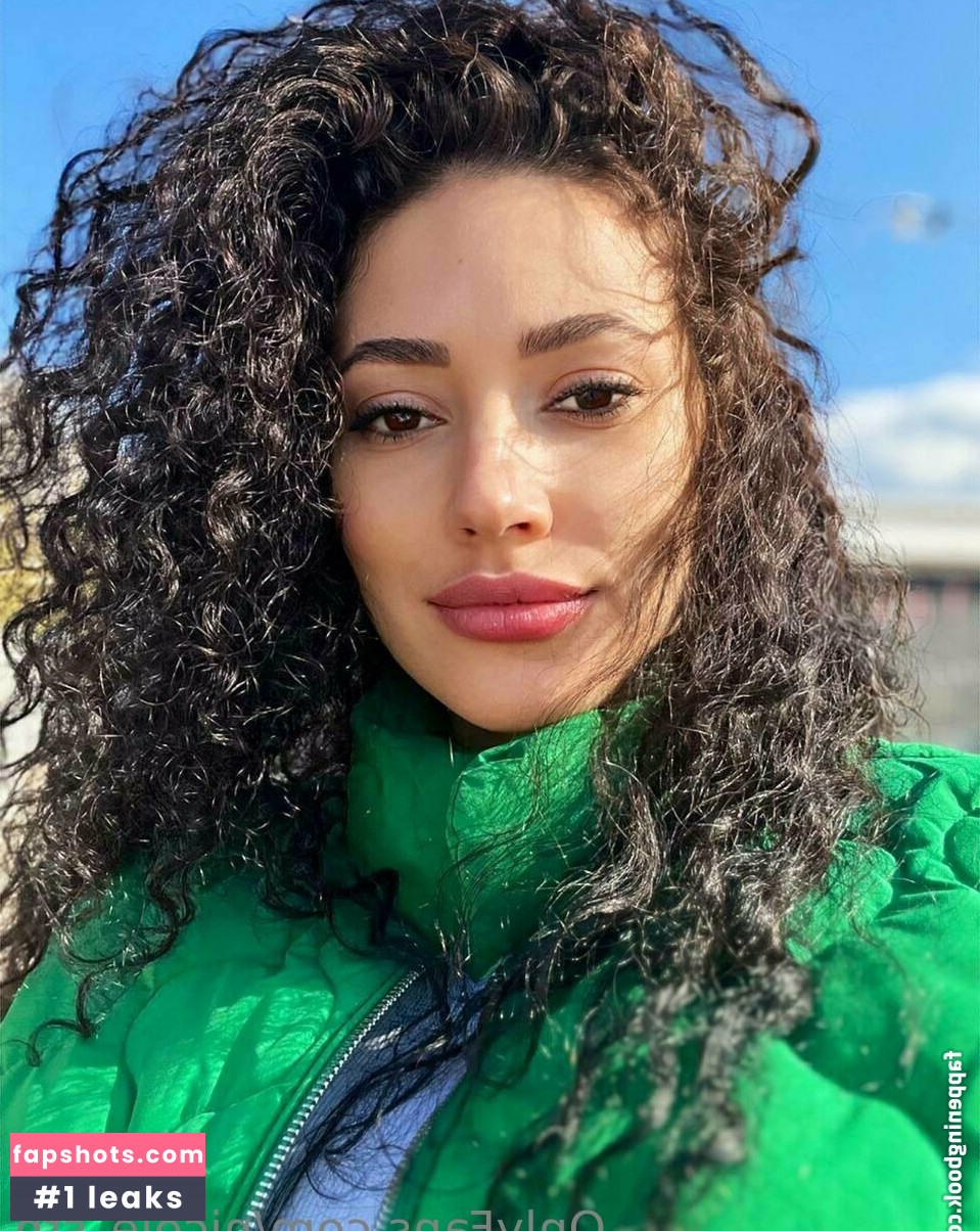 nicole_stn gallery photo #32