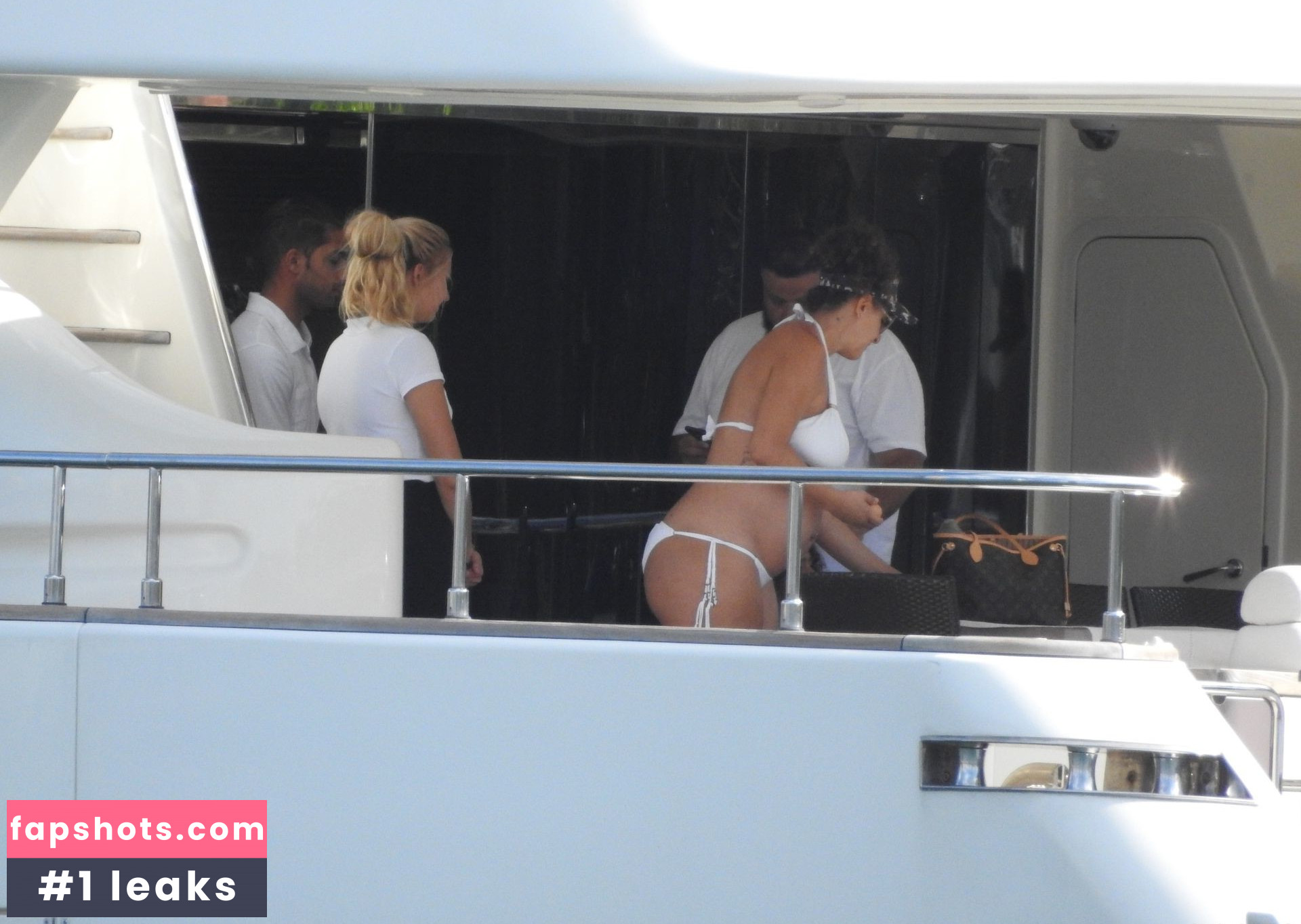 Nicole Tuck Filtración Desnuda OnlyFans Foto #4 - Fapshots