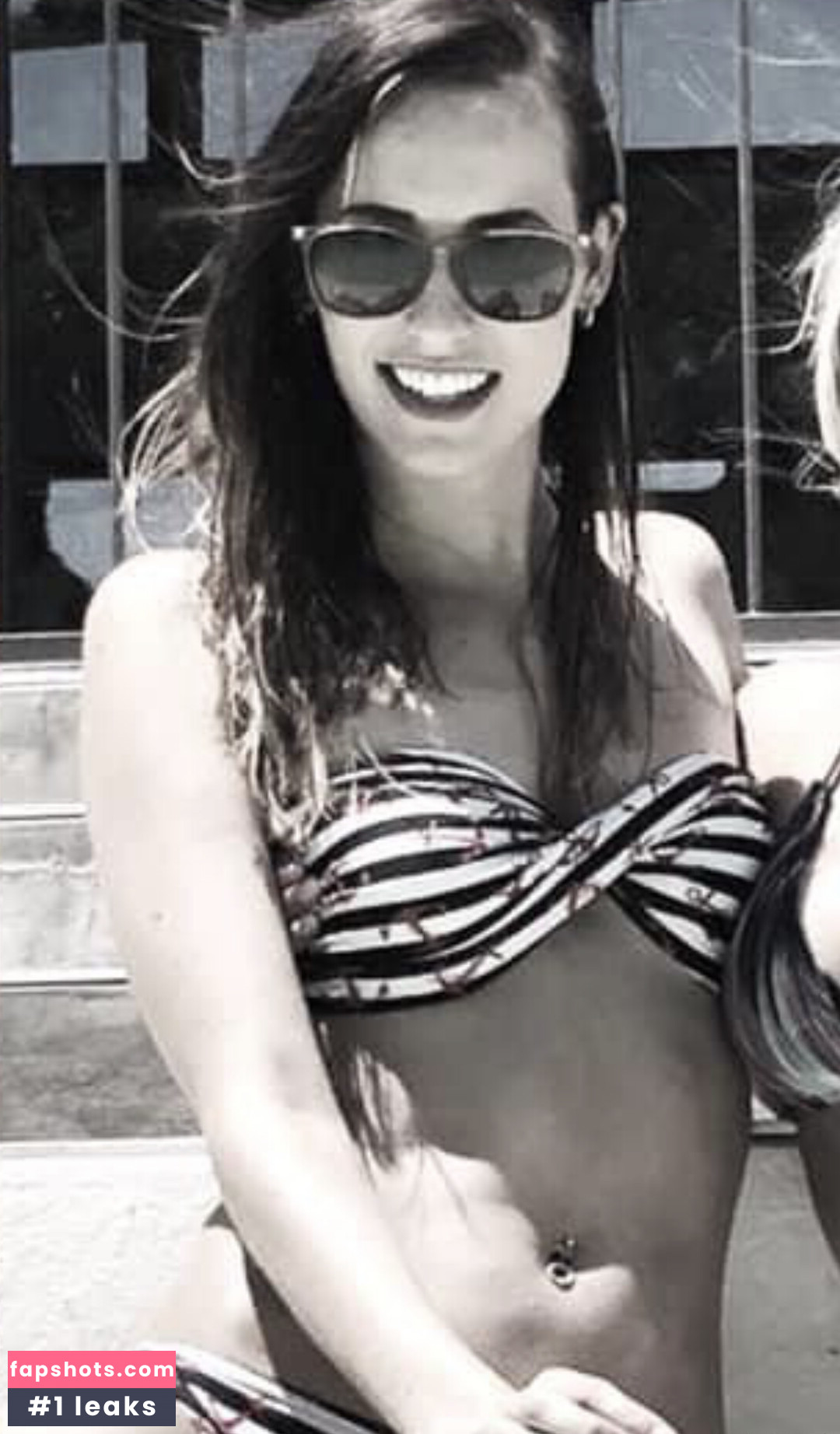 Nicoleen Bush Van Vuuren gallery photo #3