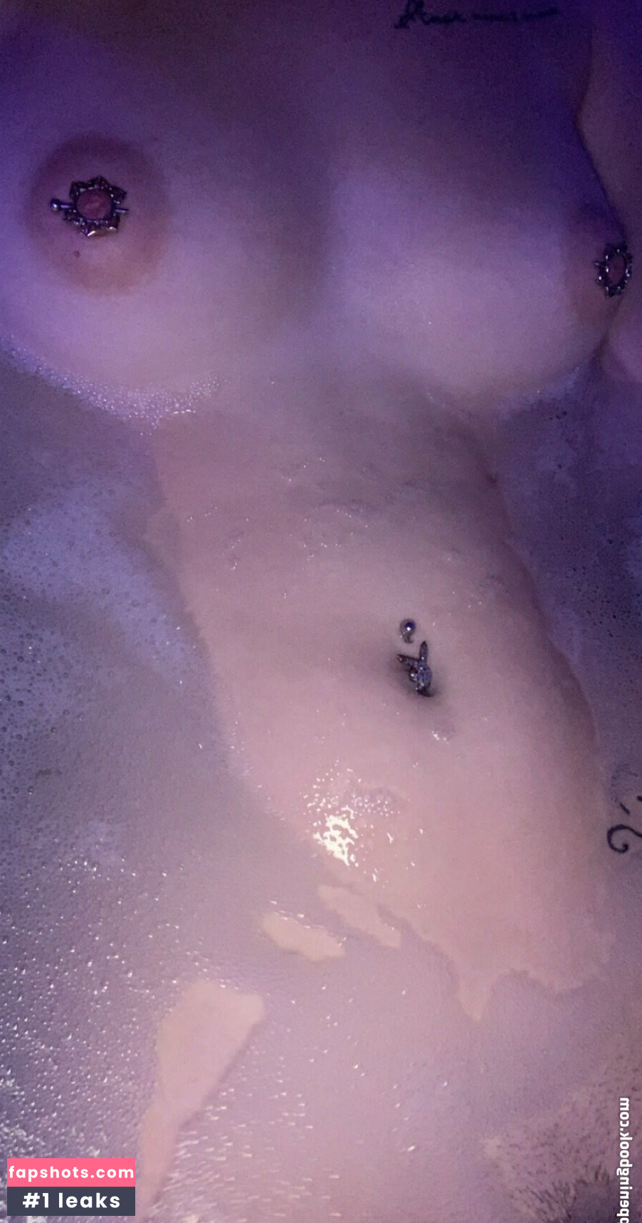 nicolelow94 gallery photo #41