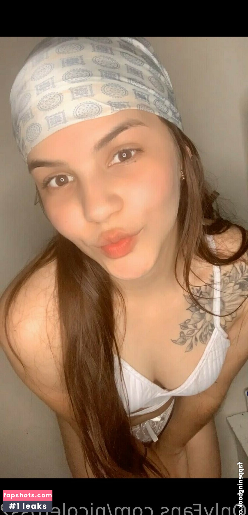 nicoleross23 gallery photo #16