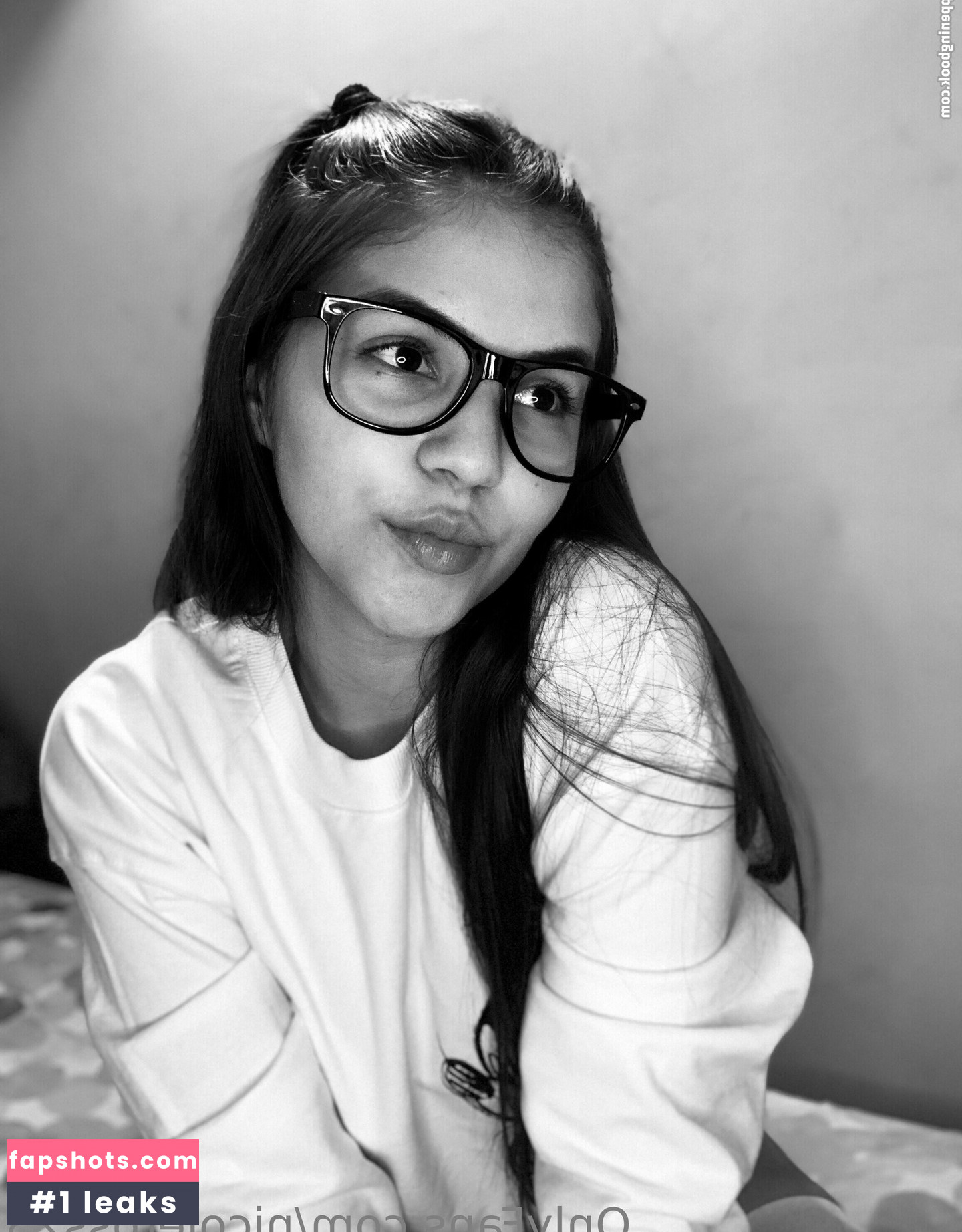 nicoleross23 gallery photo #6