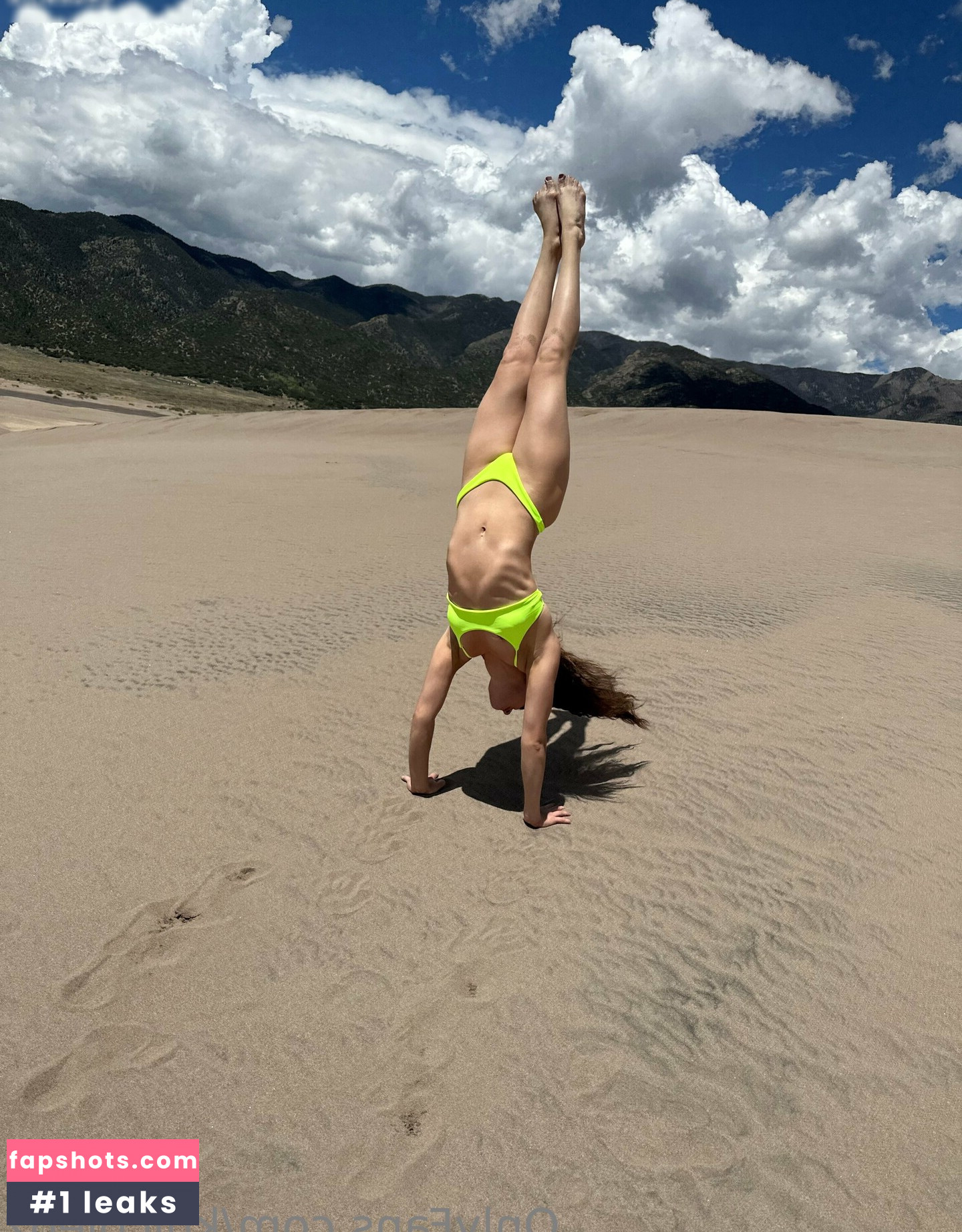 Nicoleskirts gallery photo #3