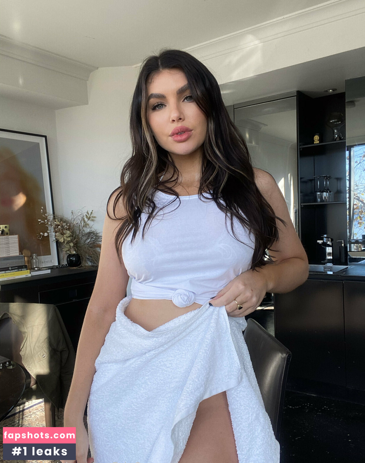 nicolethorne gallery photo #34