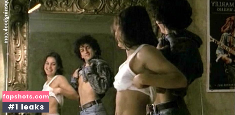 Nicolette Krebitz gallery photo #45