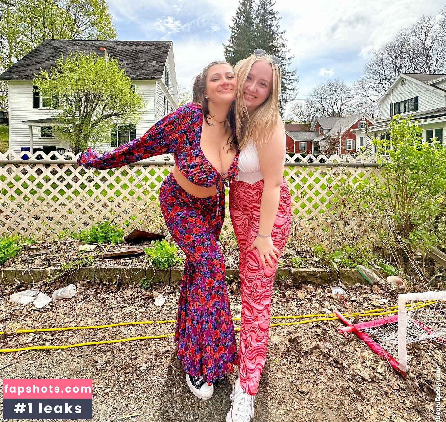 Nicolette gallery photo #2