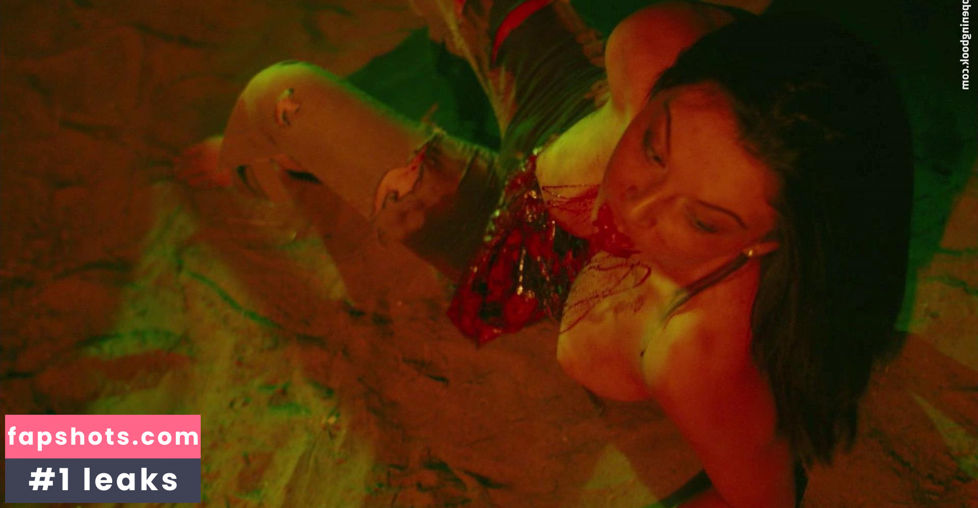 Nicolette Vincelli gallery photo #2