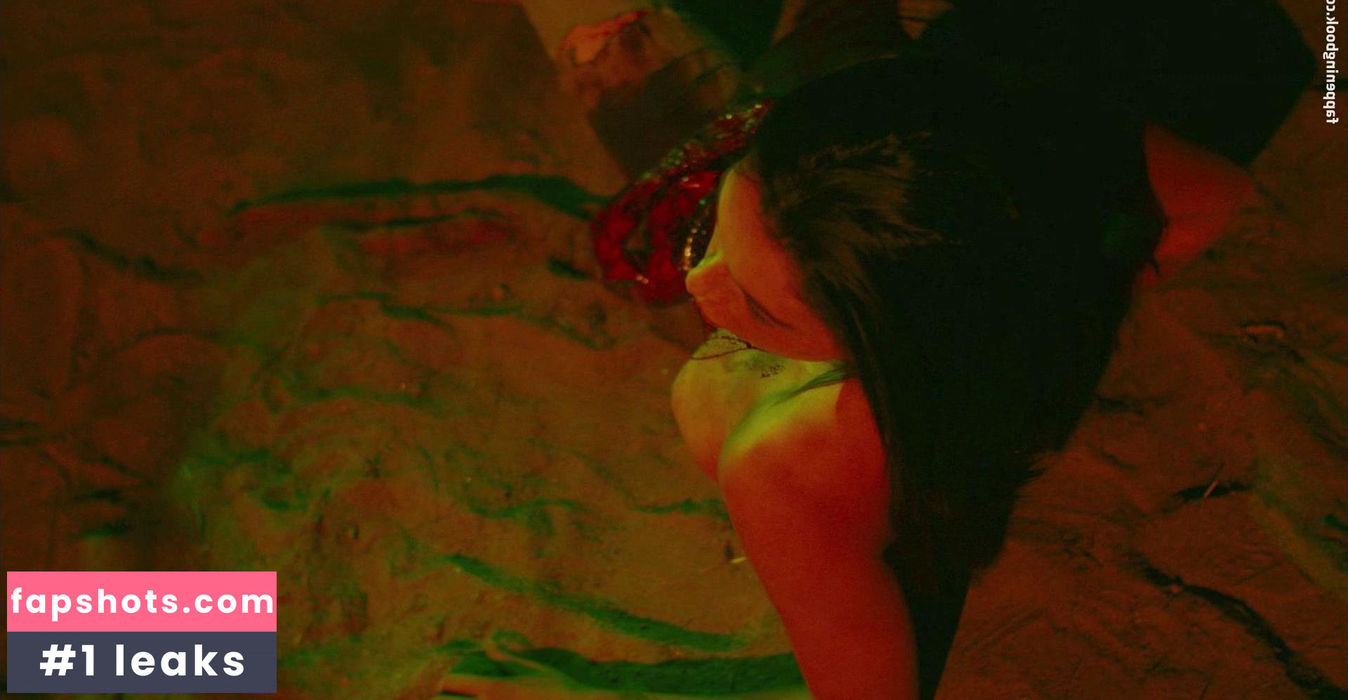 Nicolette Vincelli gallery photo #4