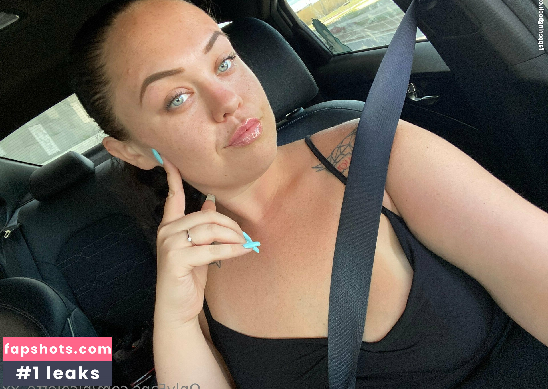 nicolette_xx gallery photo #14