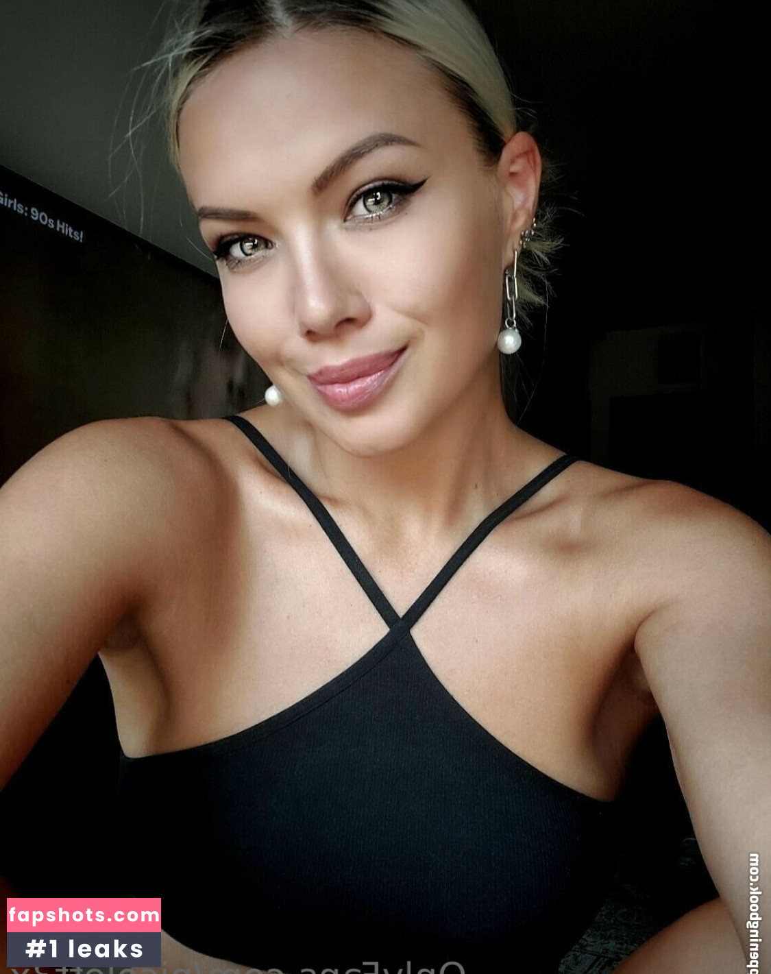 Nicolettxxx gallery photo #3