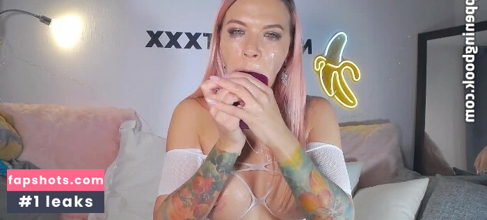 Nicolettxxx gallery photo #23