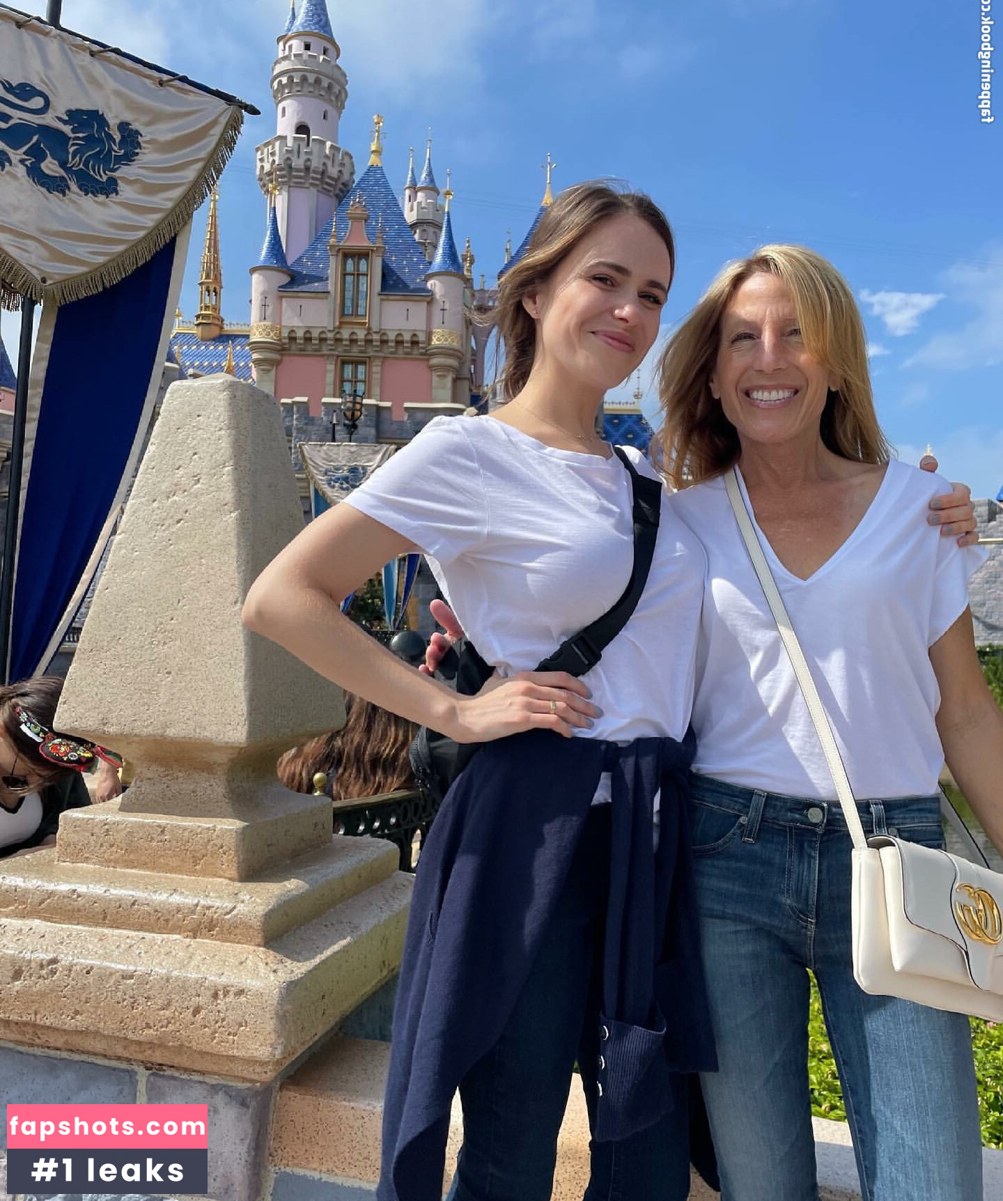 Nicolle Gironda gallery photo #14