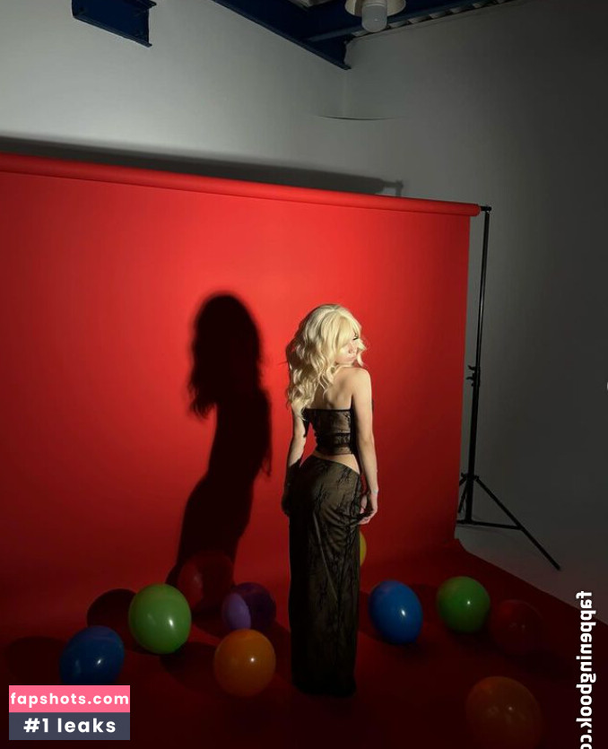 Nika Leytink gallery photo #20