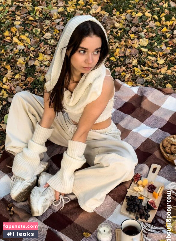 Nika Leytink gallery photo #10