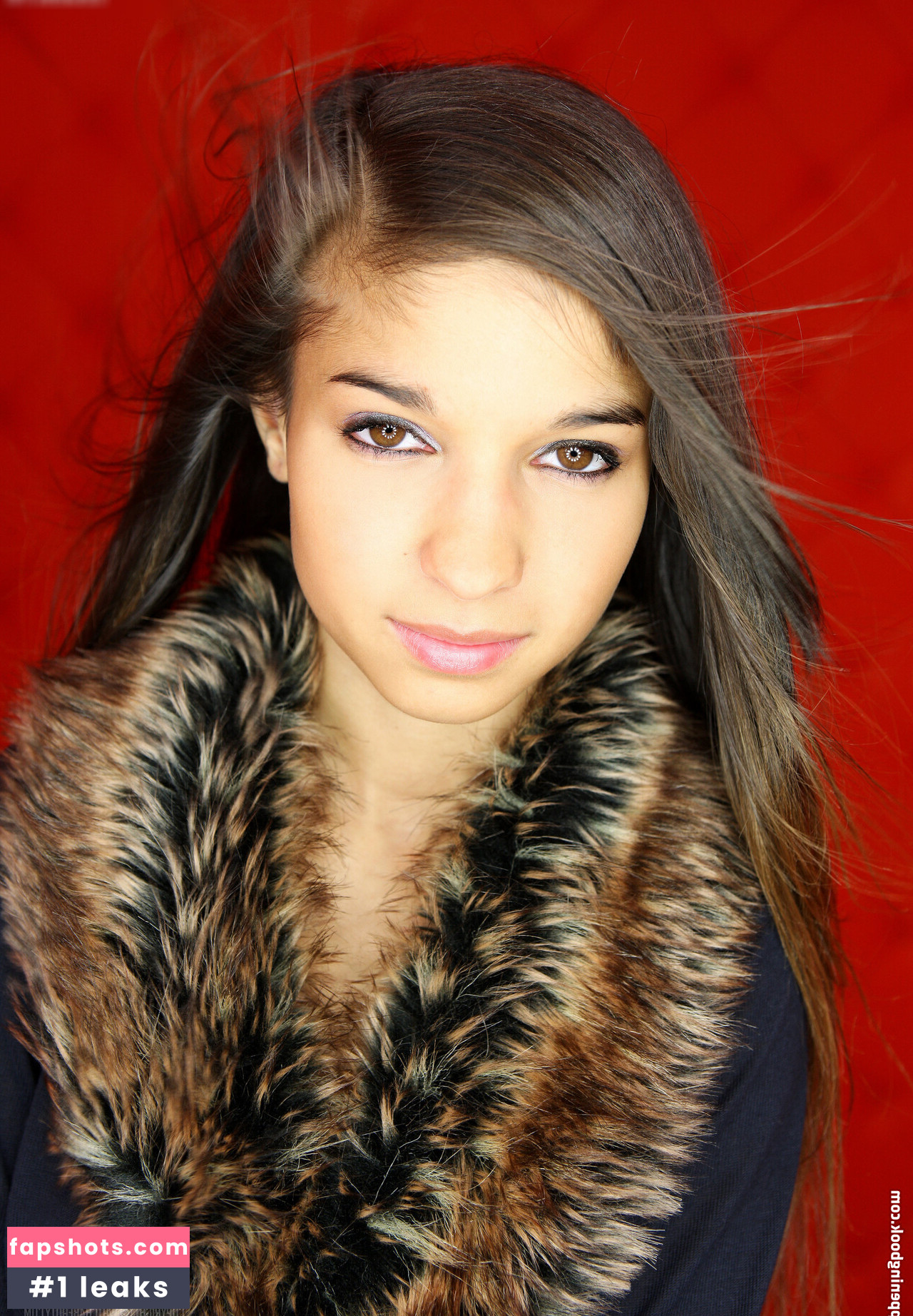 Nika Nikola gallery photo #48