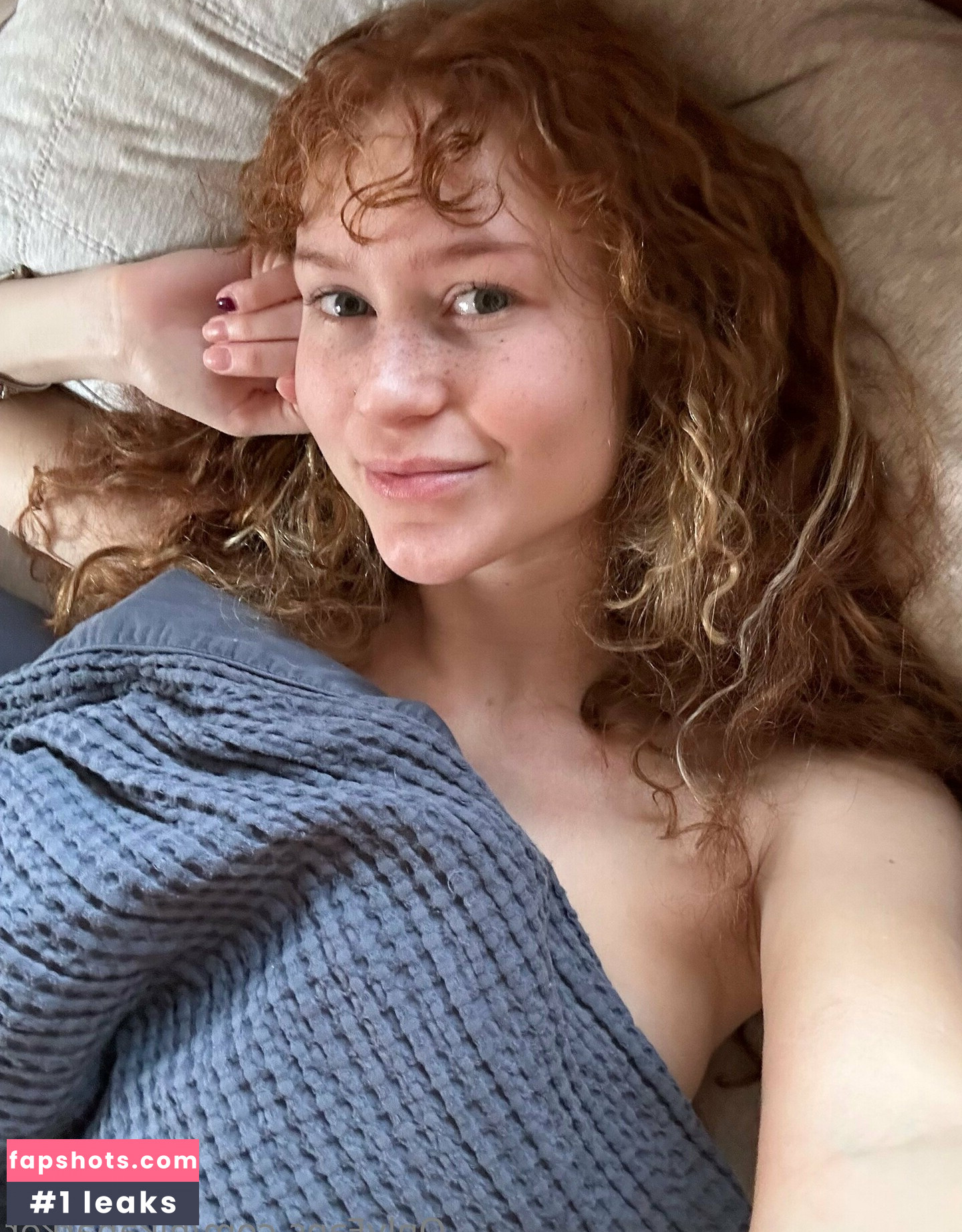 Nikanikaa gallery photo #68