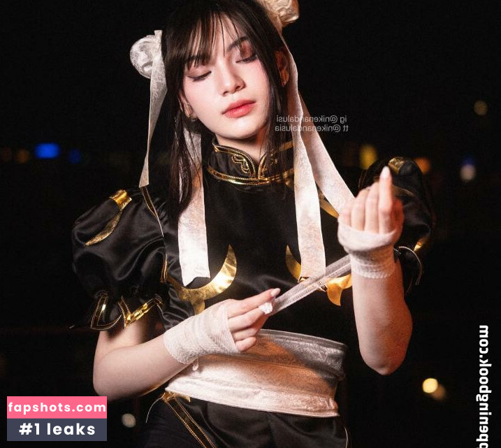 Niken Andalusi gallery photo #2