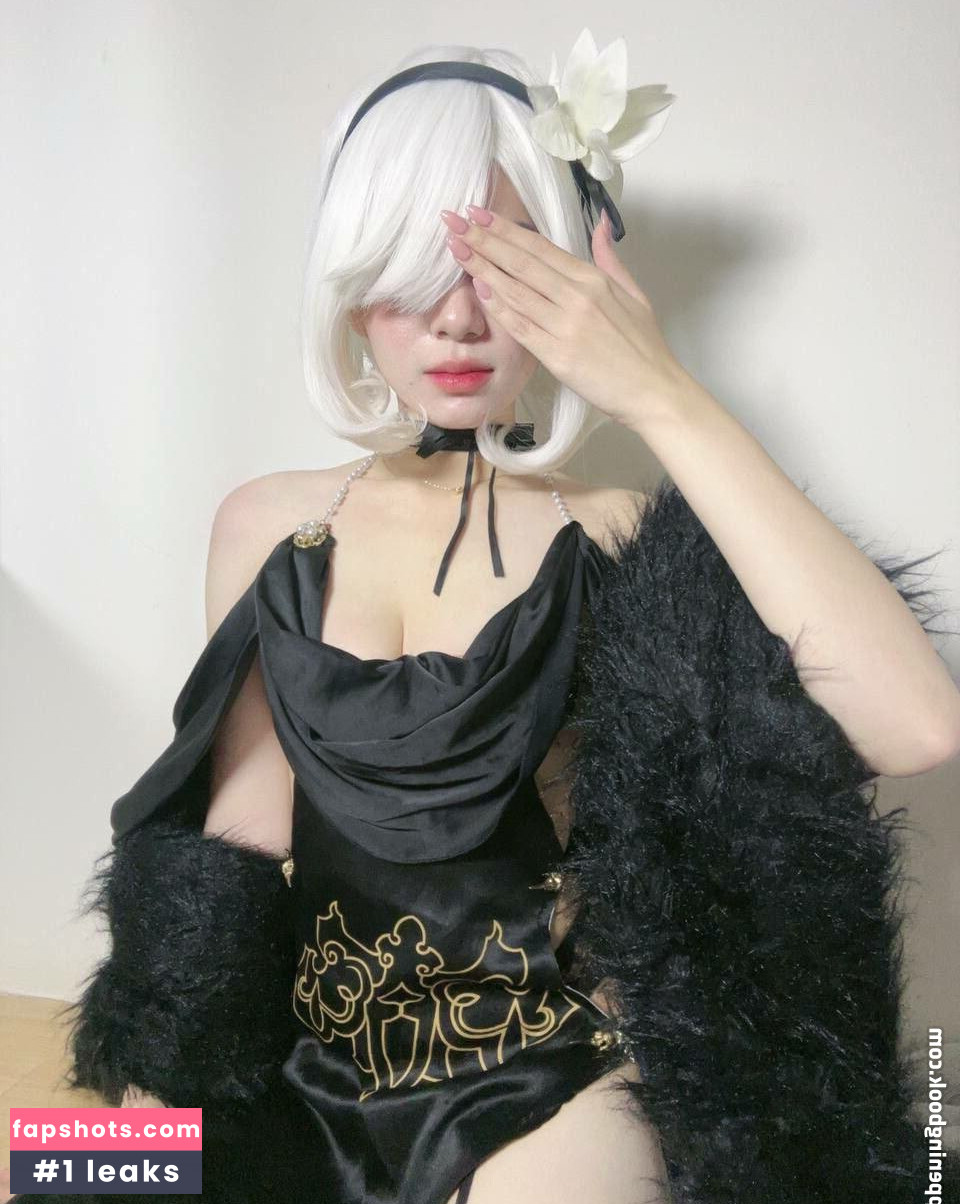 Niken Andalusi nude babe gallery