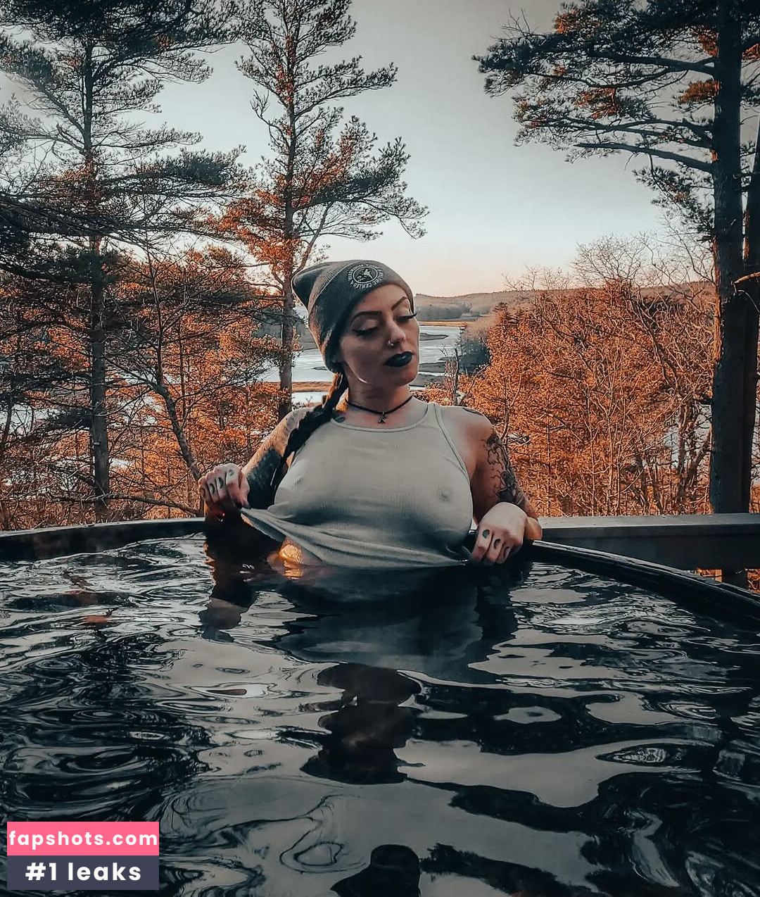 Niki Dysnomia gallery photo #9