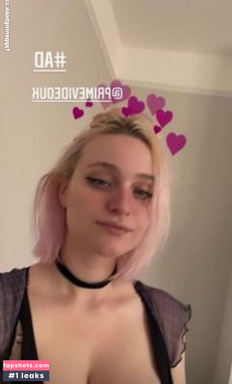 Niki Nihachu gallery photo #19