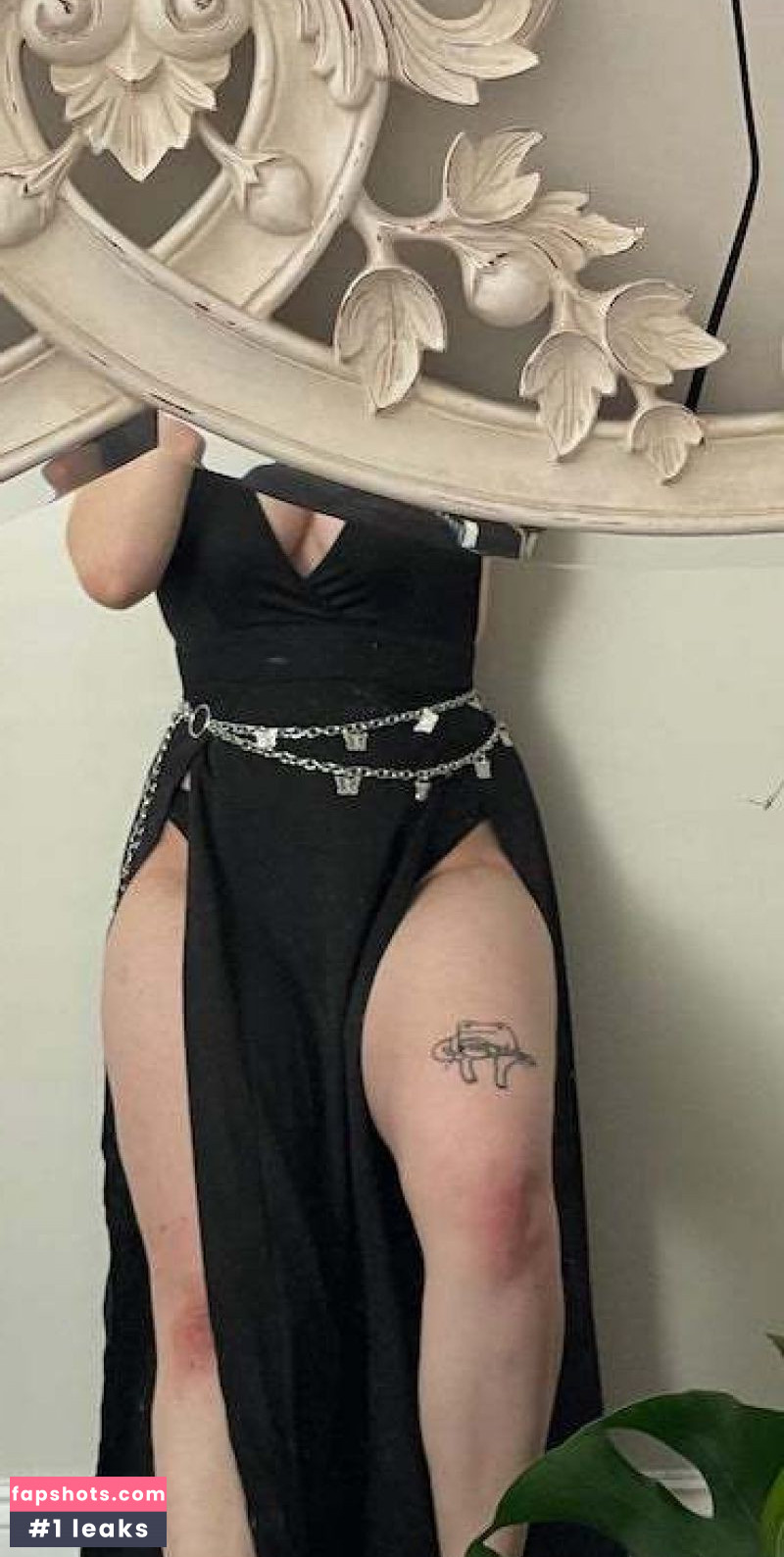 Niki Nihachu gallery photo #29