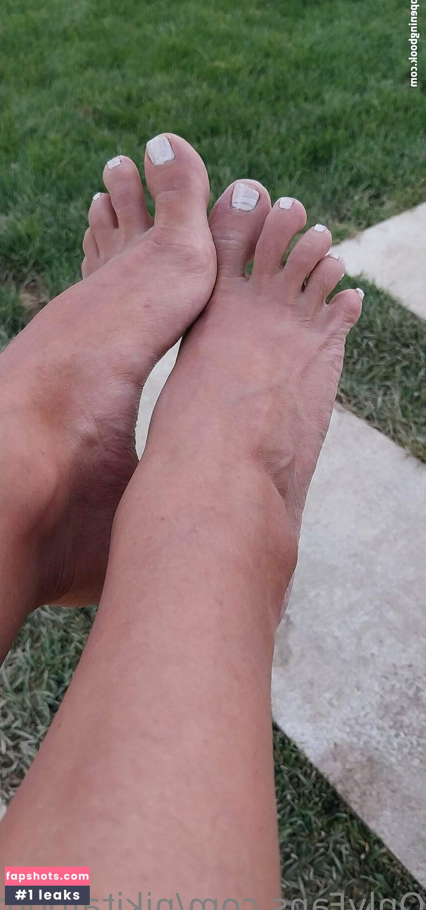 nikitafootqueen Nude Leaks OnlyFans Photos #15 - LeakJerk