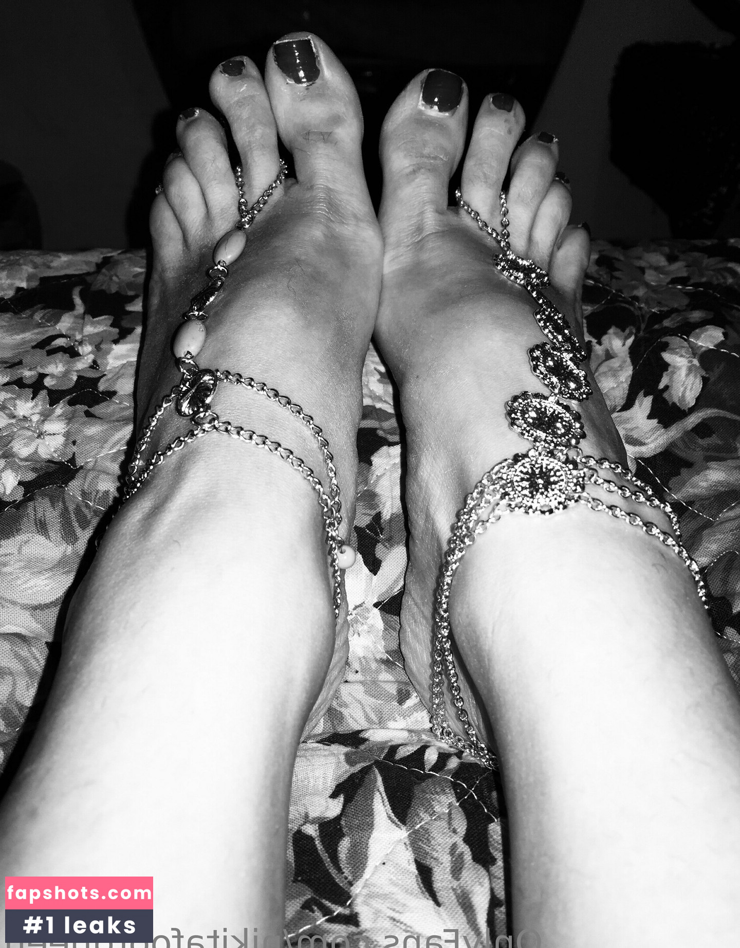 nikitafootqueen Nude Leaks OnlyFans Photos #6 - LeakJerk