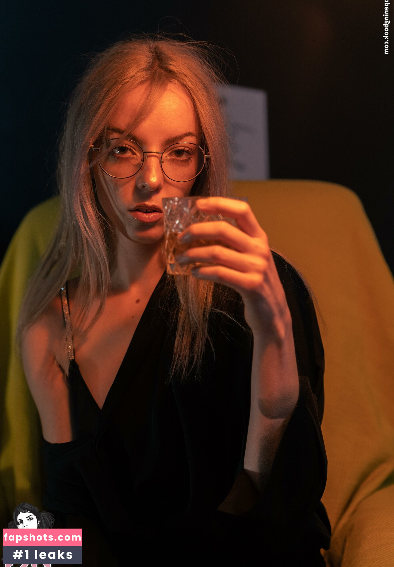 nikitaray gallery photo #2