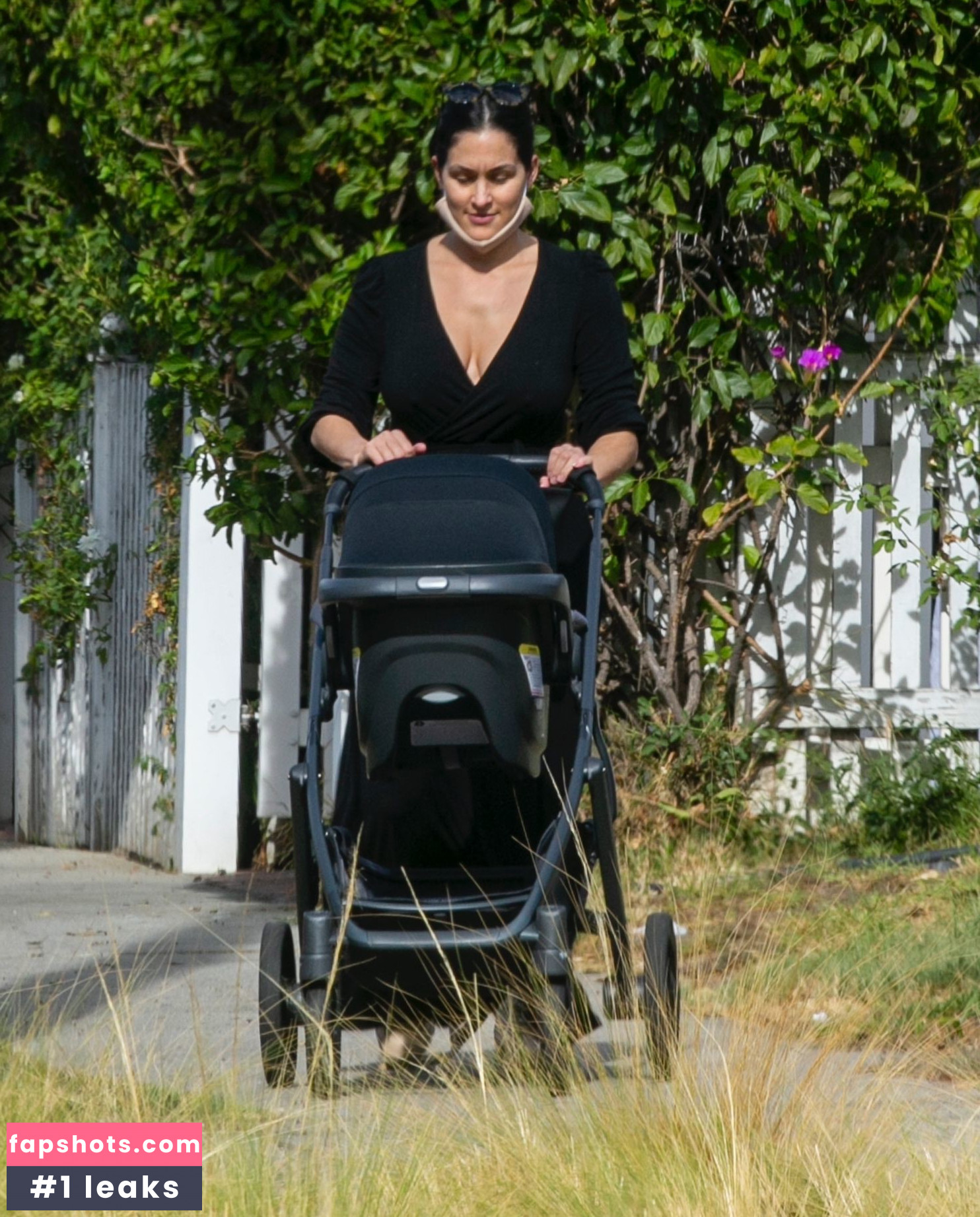 Nikki Bella gallery photo #150