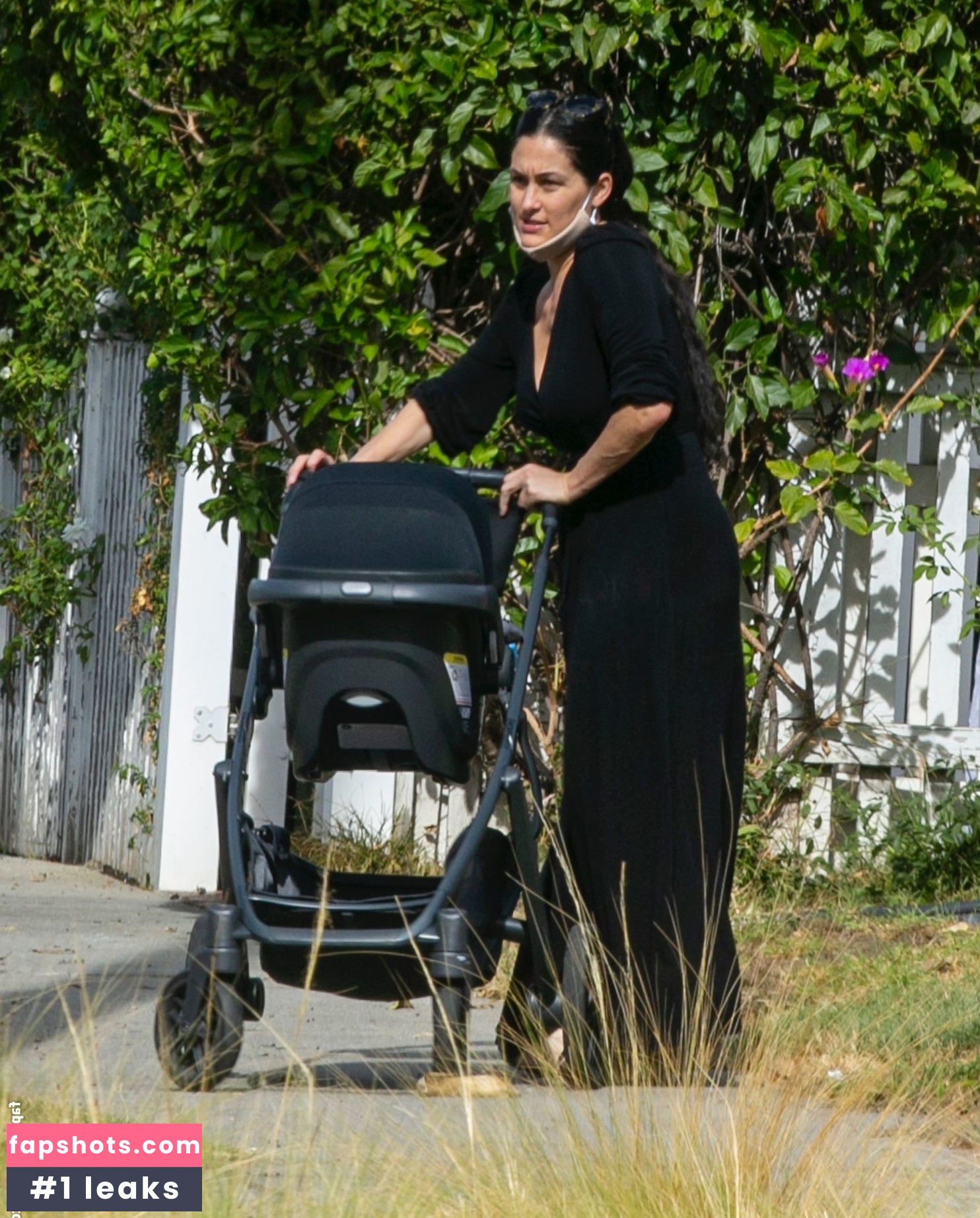 Nikki Bella gallery photo #153