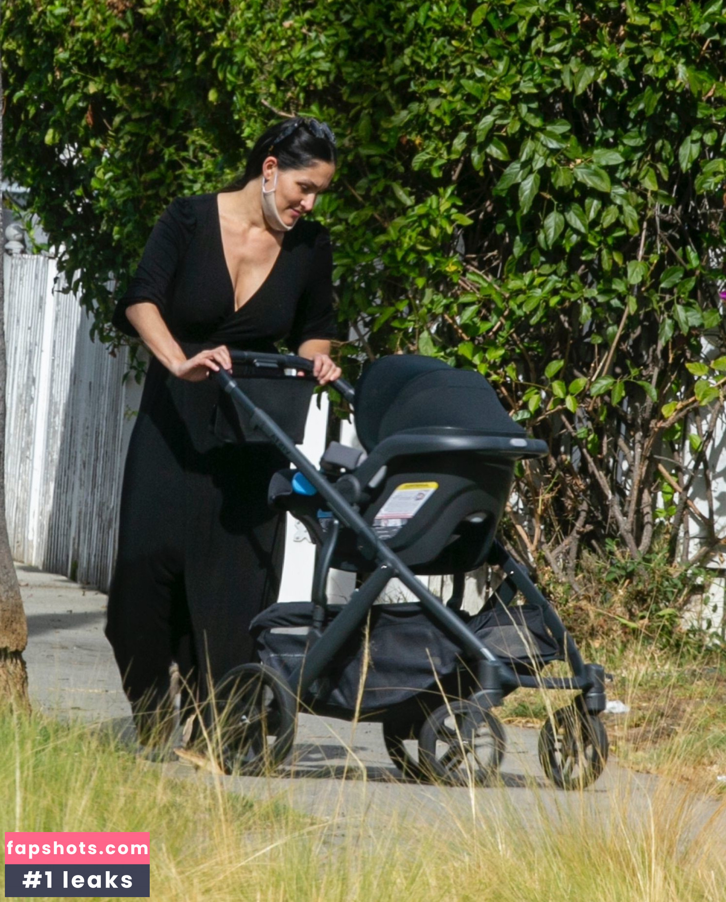 Nikki Bella gallery photo #154