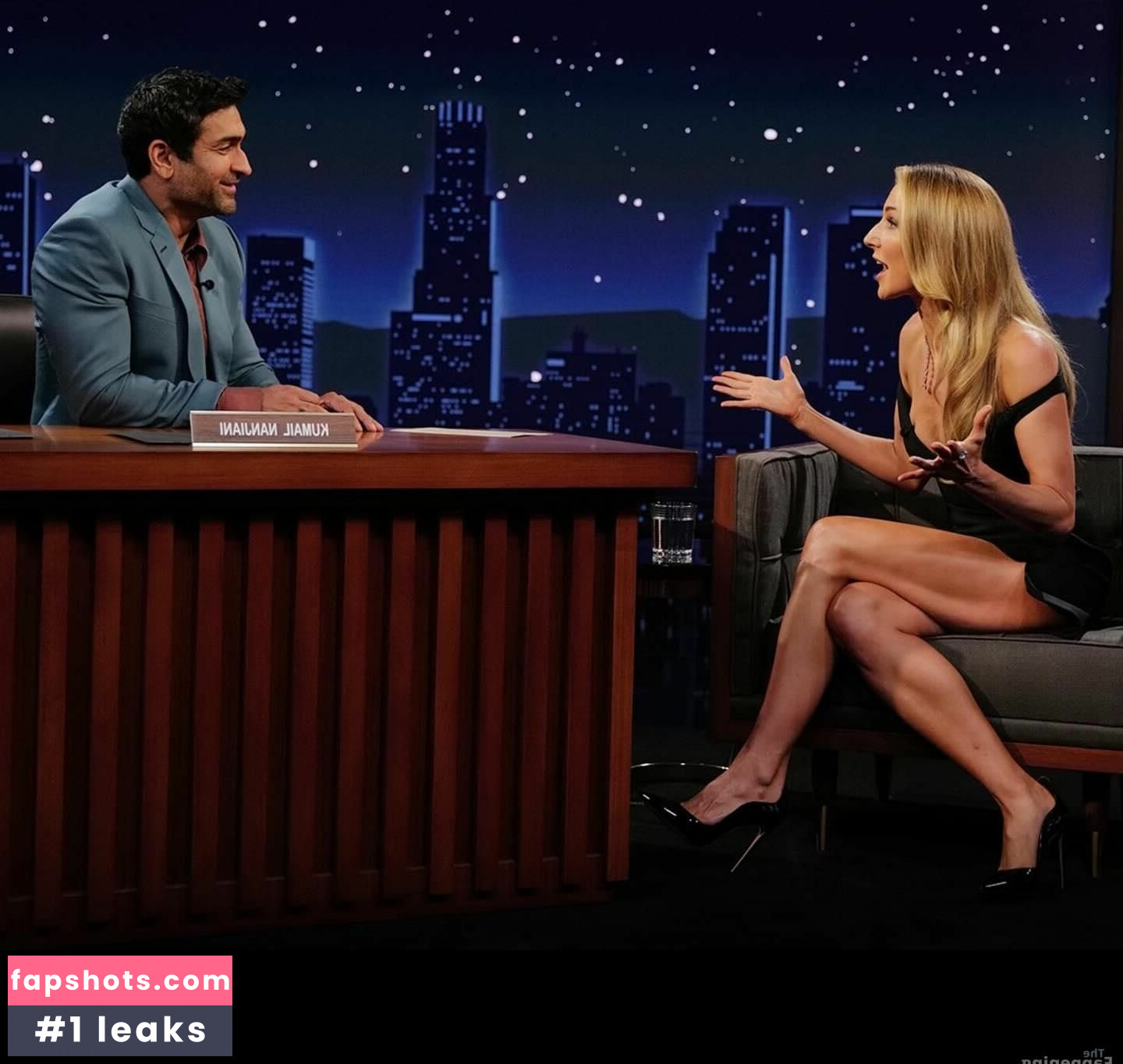 Nikki Glaser gallery photo #28