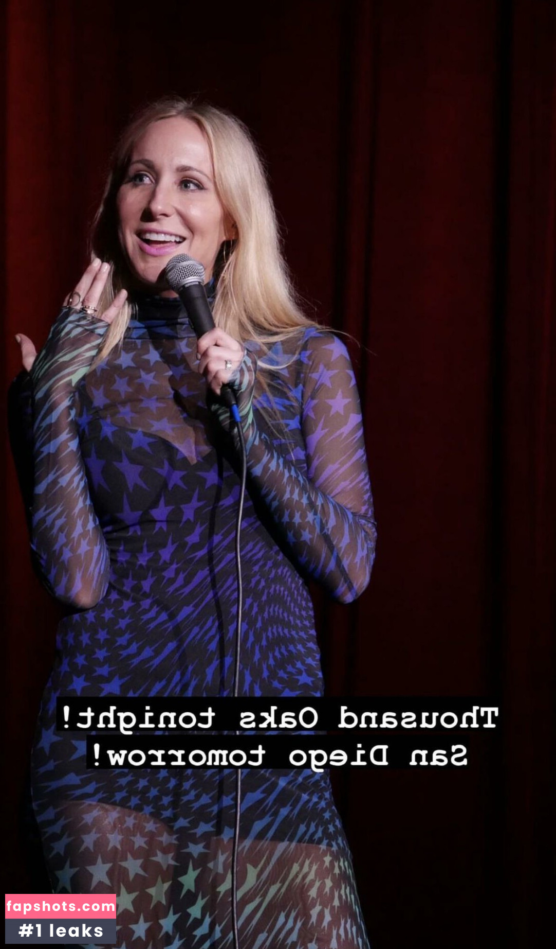 Nikki Glaser gallery photo #97