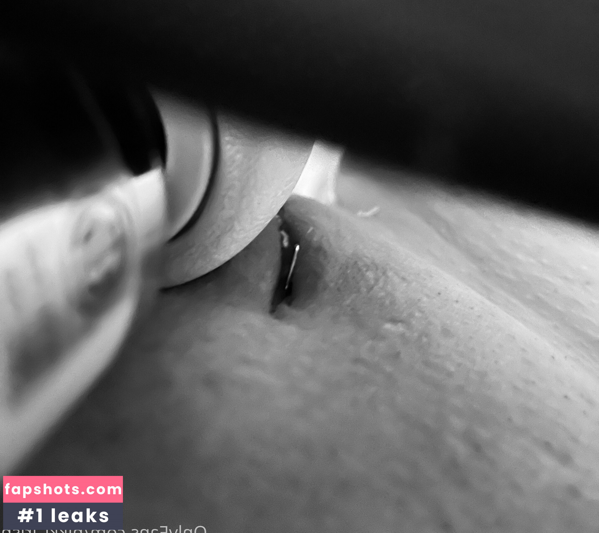 Nikki Irish gallery photo #30