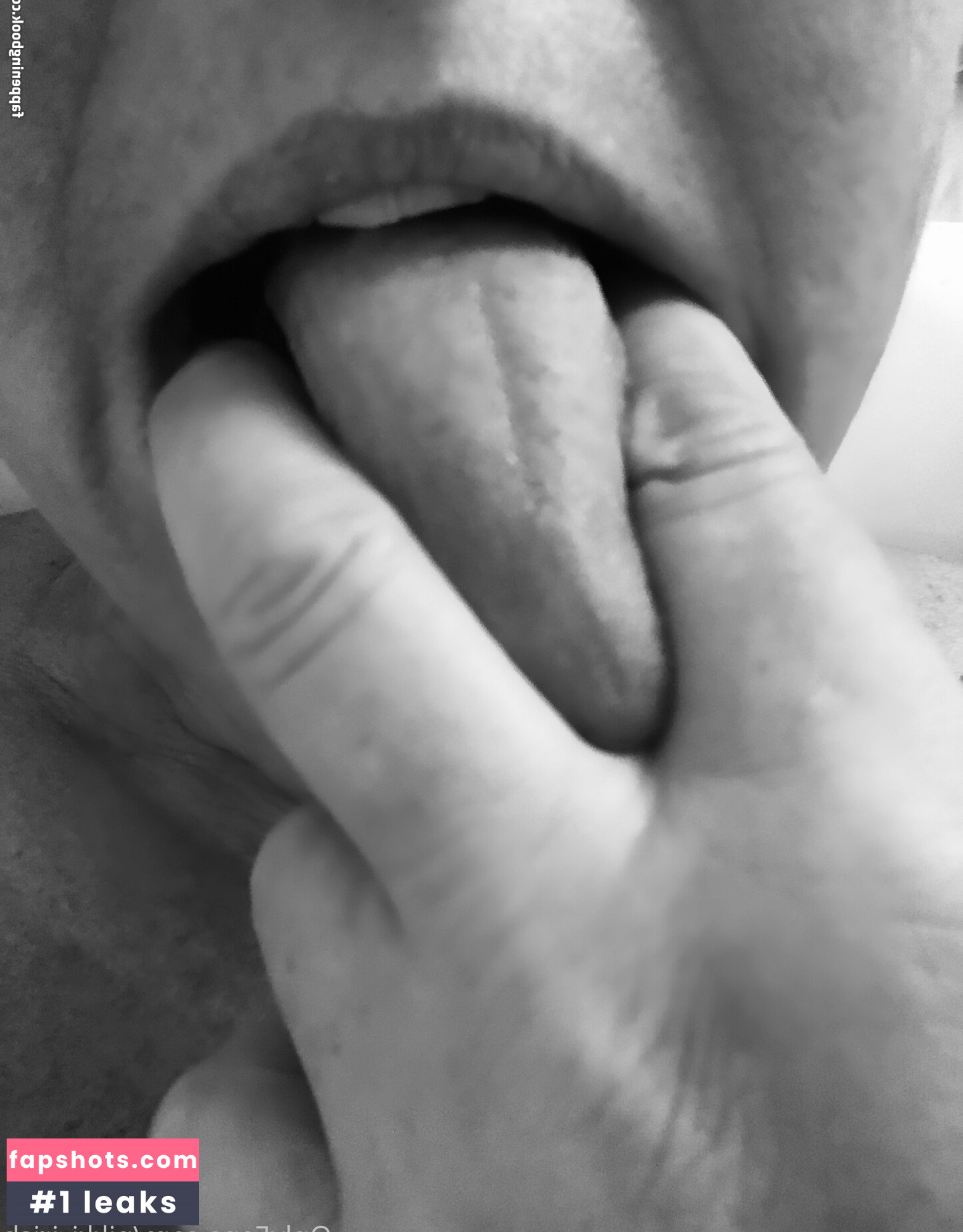 Nikki Irish gallery photo #35