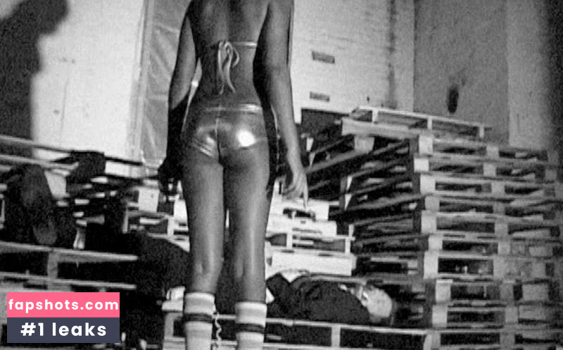 Nikki Johnson Nude Leaks OnlyFans Photos #4 - LeakJerk