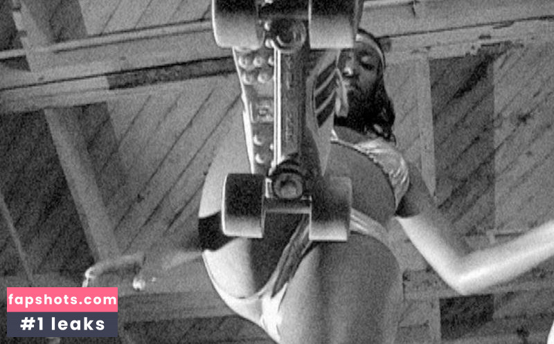 Nikki Johnson Nude Leaks OnlyFans Photos #6 - LeakJerk