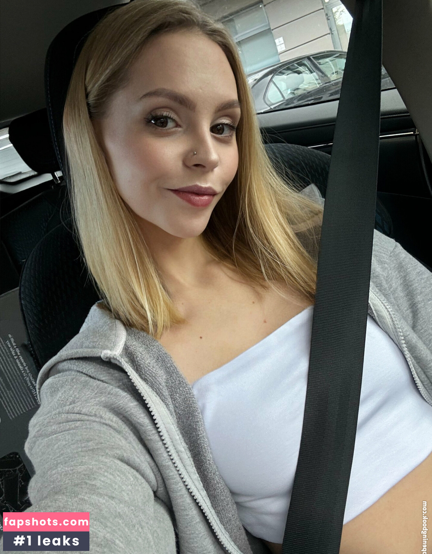 nikki.mills.private Filtración Desnuda OnlyFans Foto #4 - Fapshots