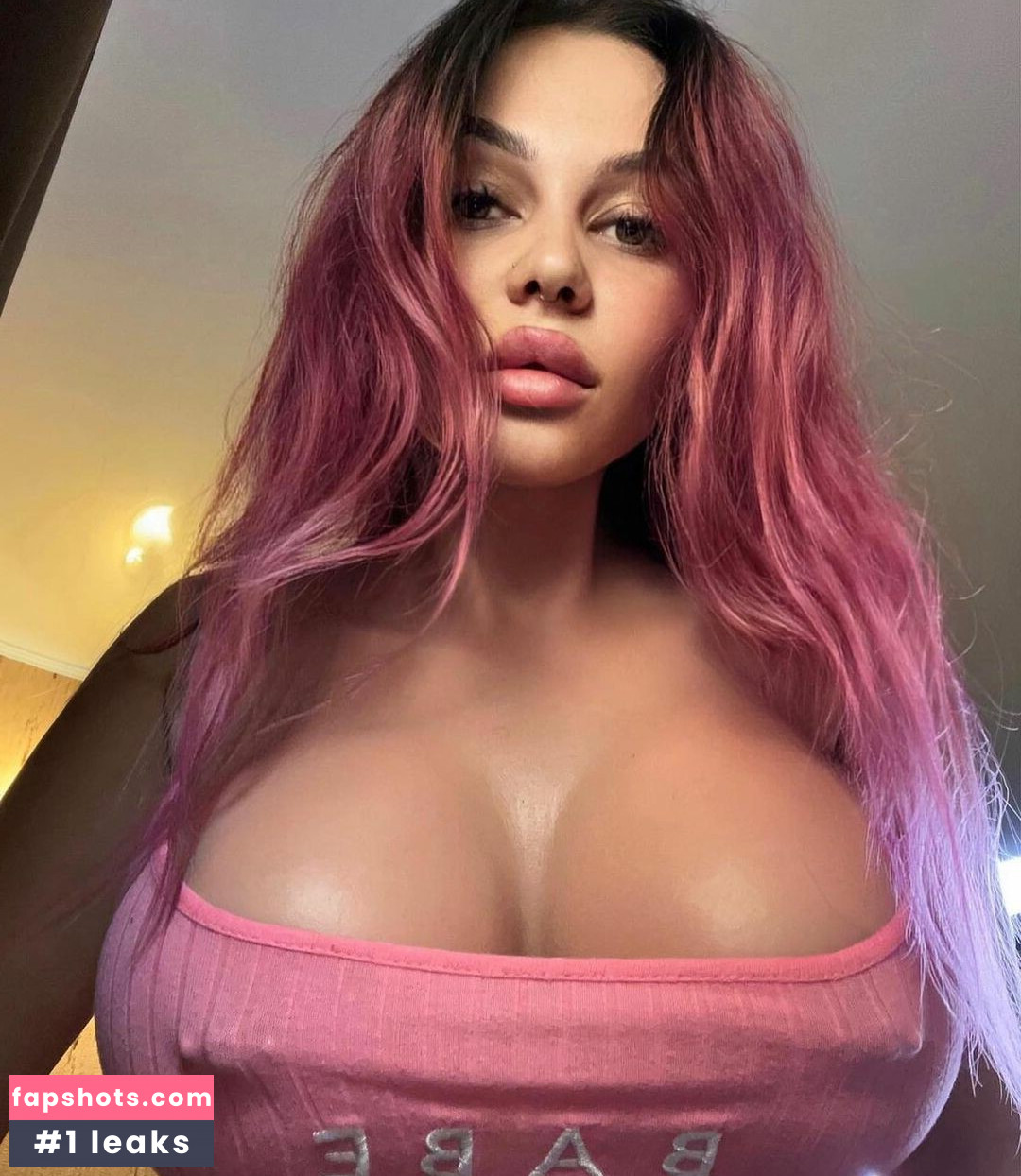 nikki_minnie gallery photo #4