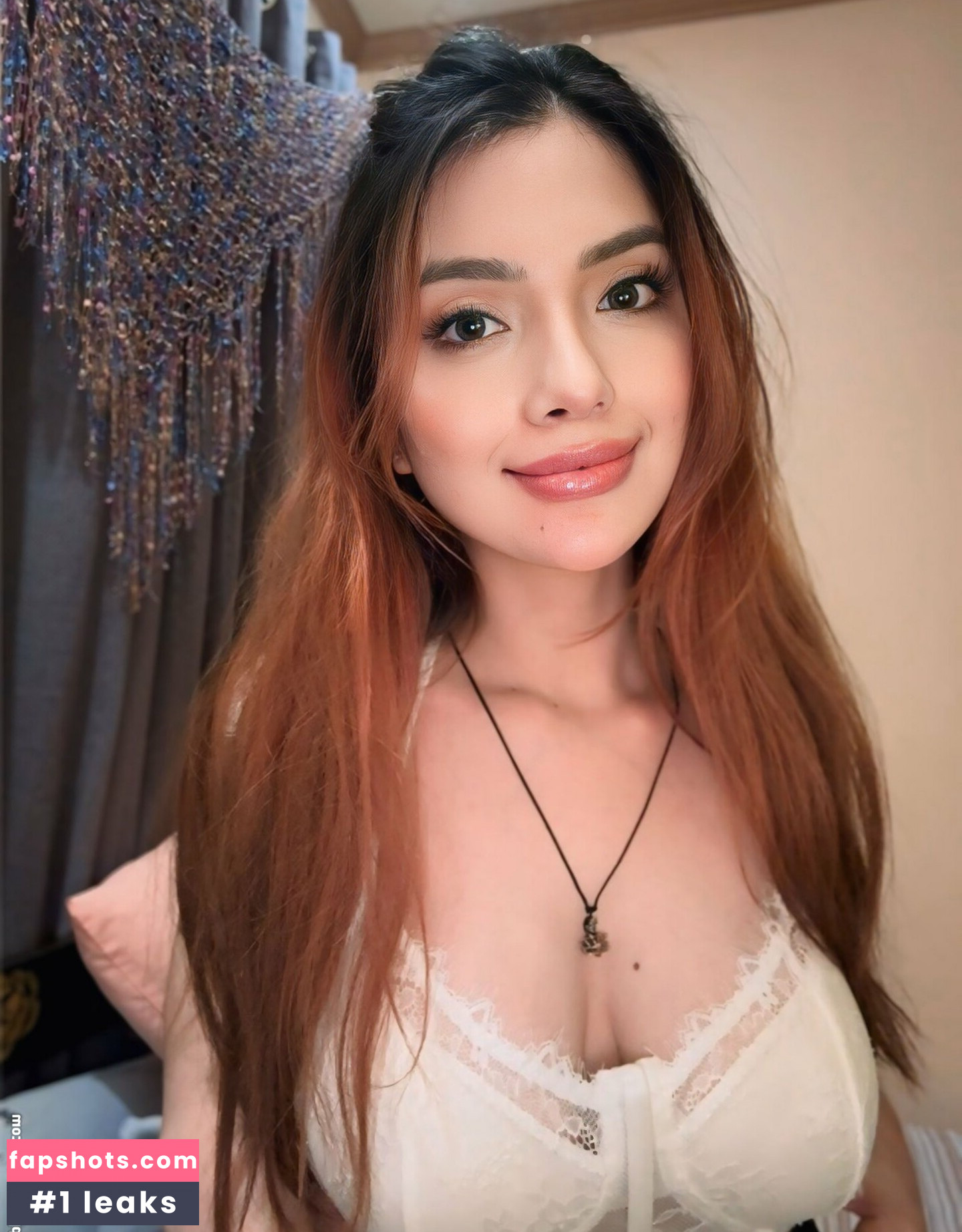 Nikki Palma gallery photo #7