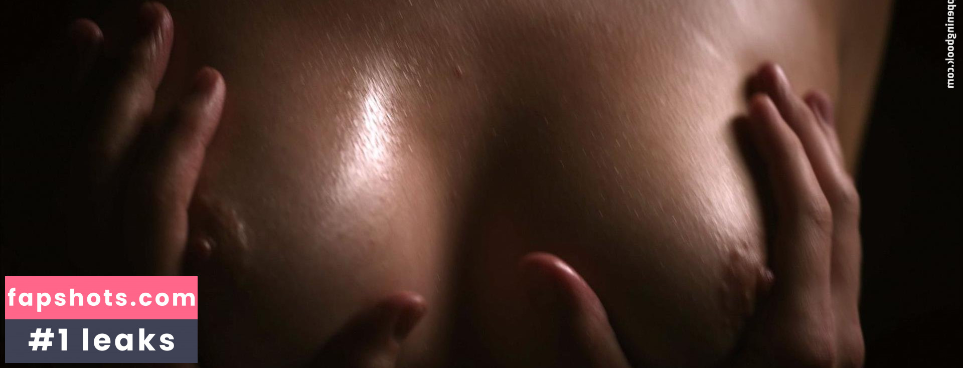 Nikki Reed gallery photo #37