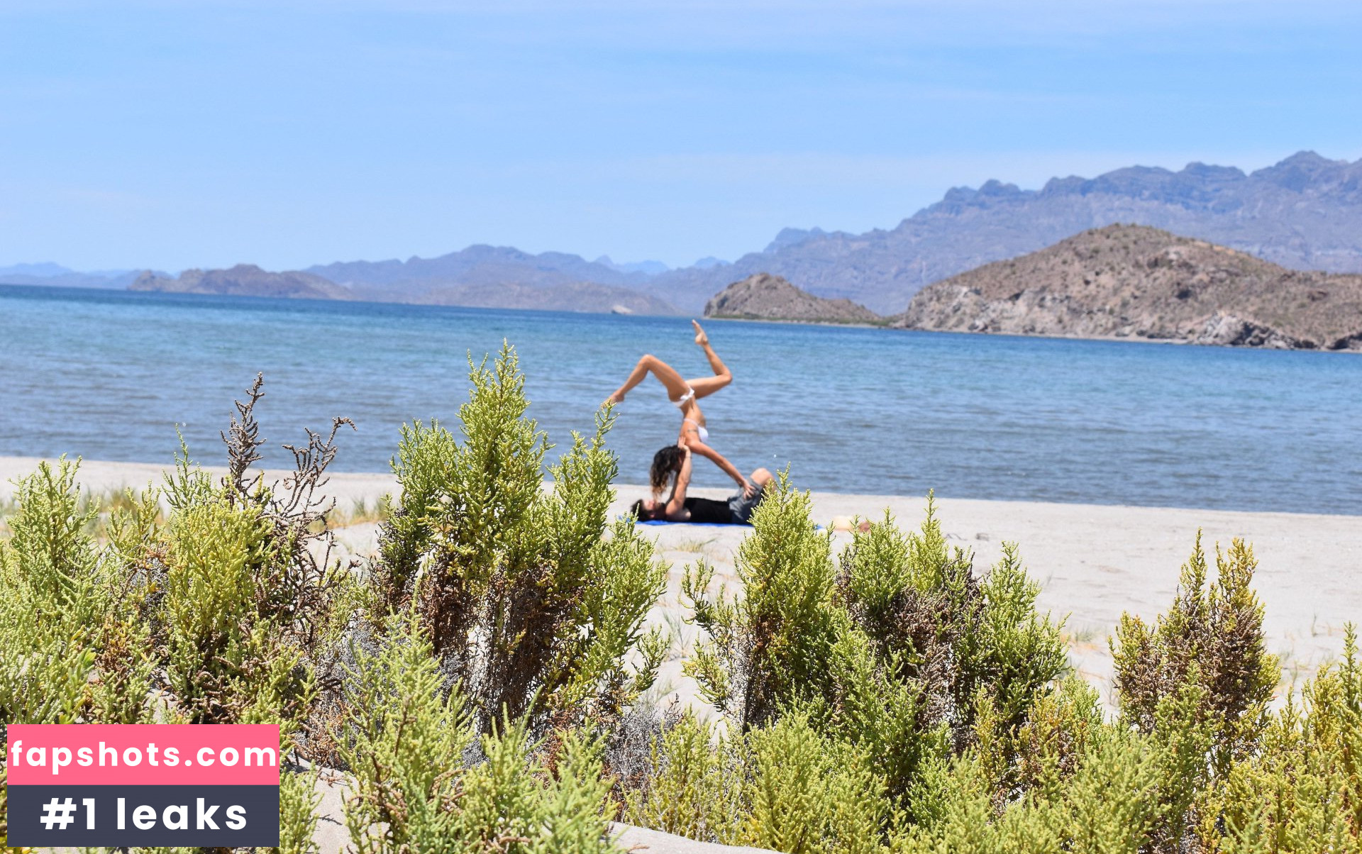 Nikki Reed gallery photo #98