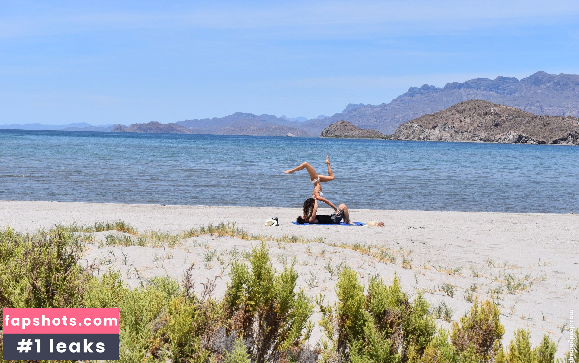 Nikki Reed gallery photo #100