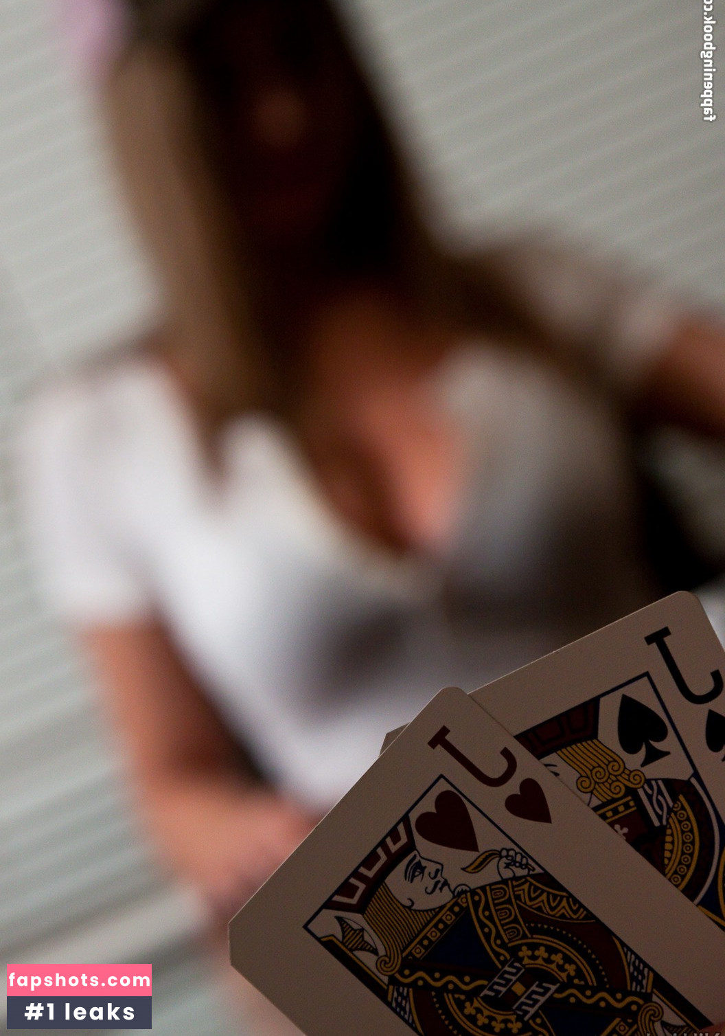 Nikki Sims gallery photo #326