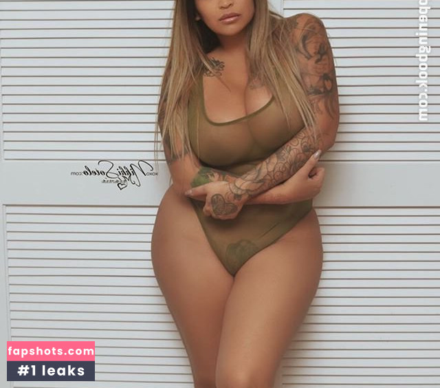 Nikki Sotelo gallery photo #20