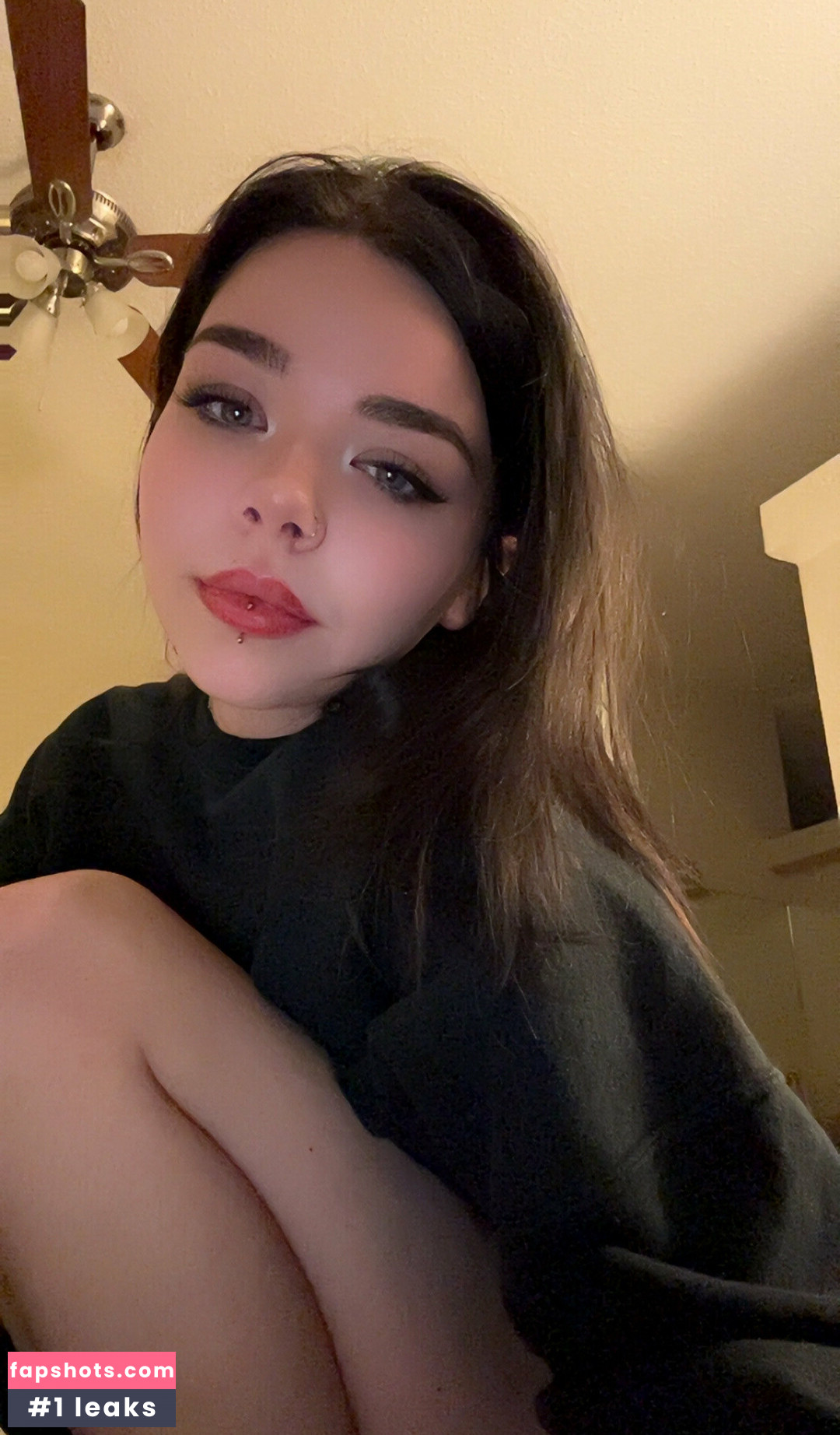 nikkiistar gallery photo #2