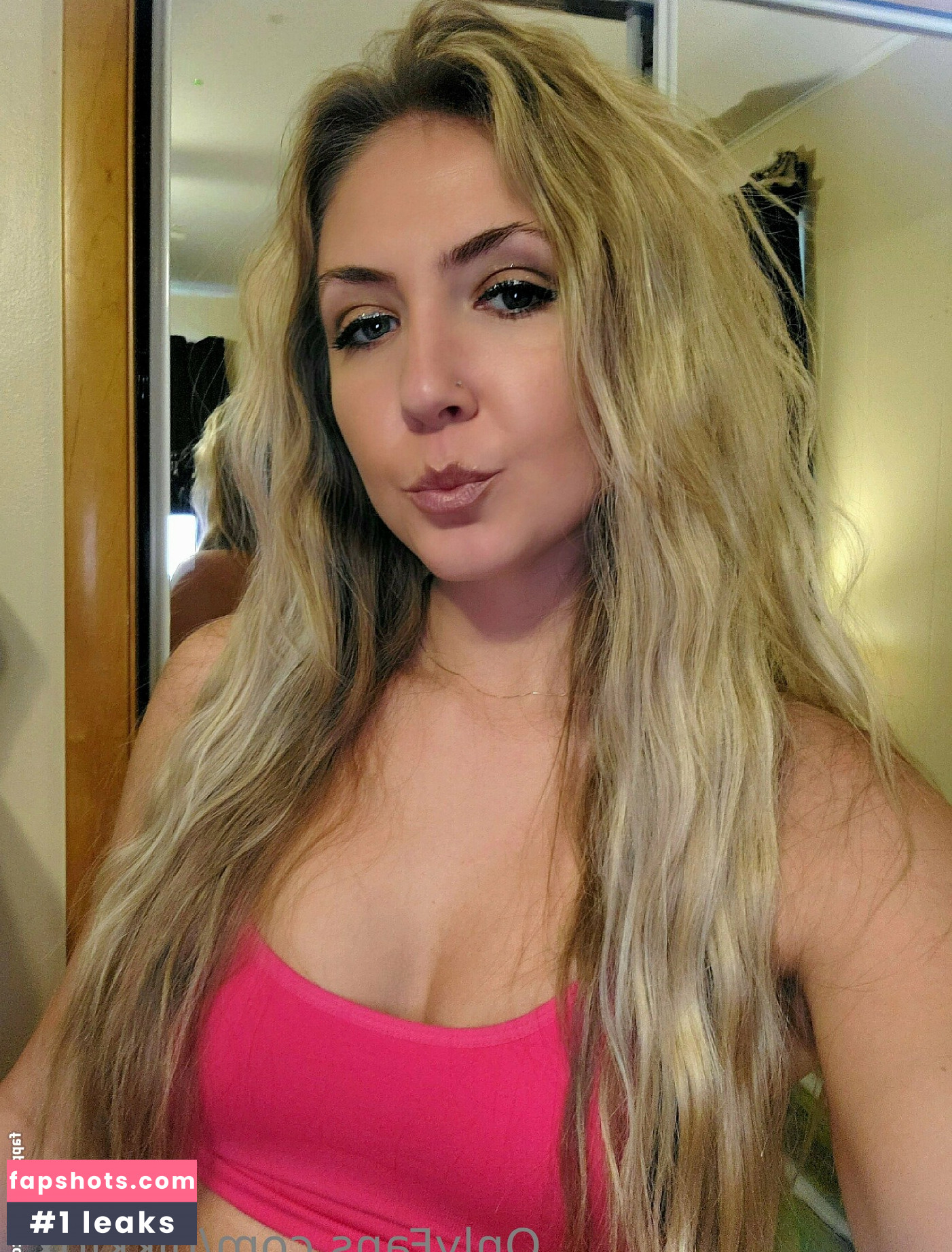 Nikkipxx Filtración Desnuda OnlyFans Foto #13 - Fapshots