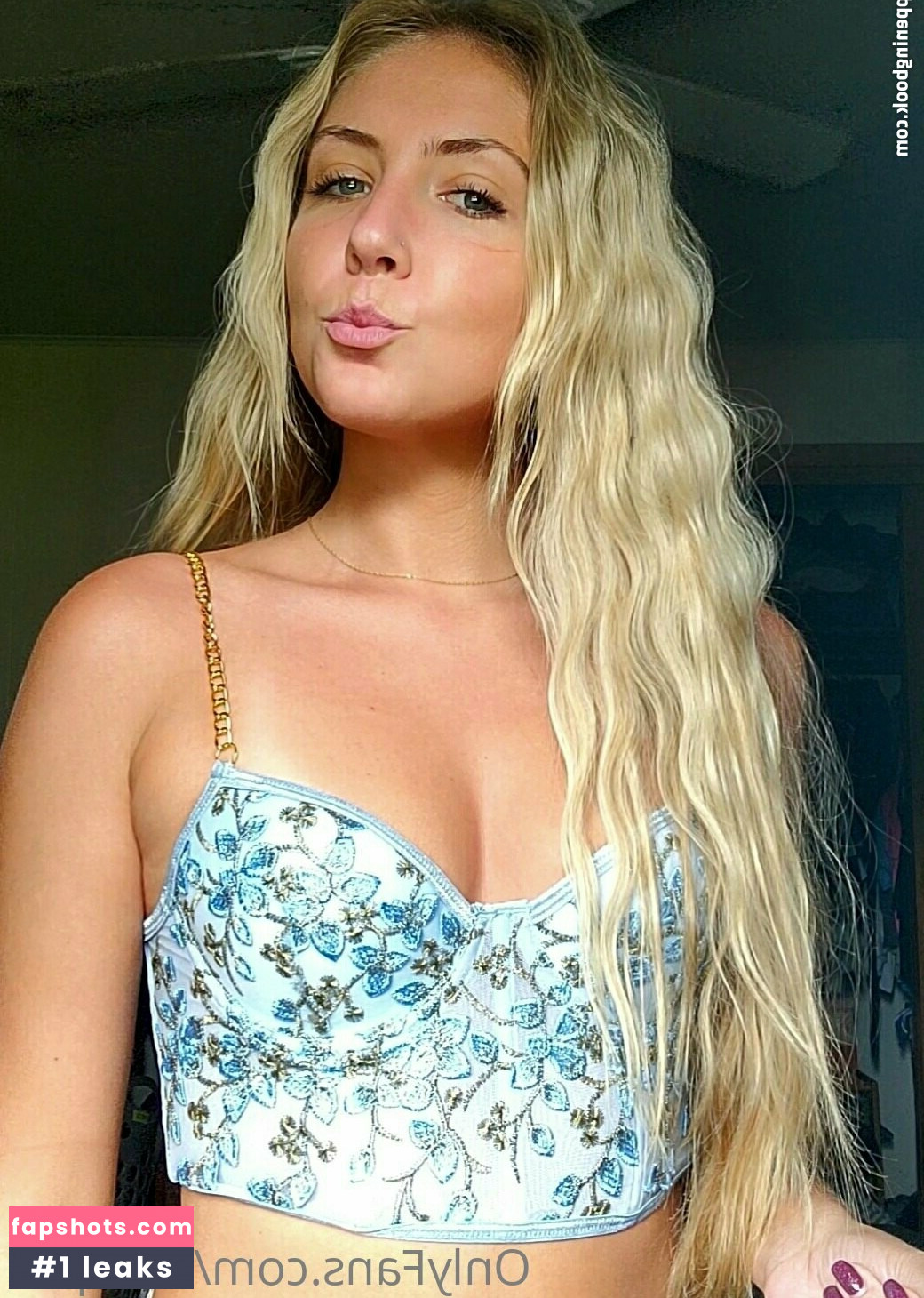 Nikkipxx Filtración Desnuda OnlyFans Foto #3 - Fapshots